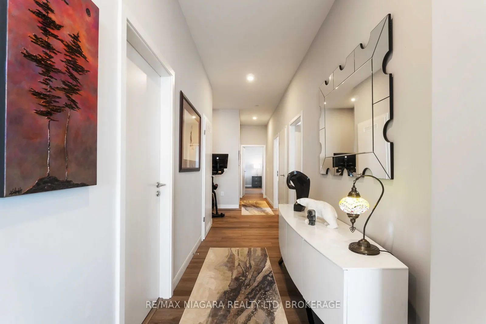 118 West Street, #Penthouse Unit 903