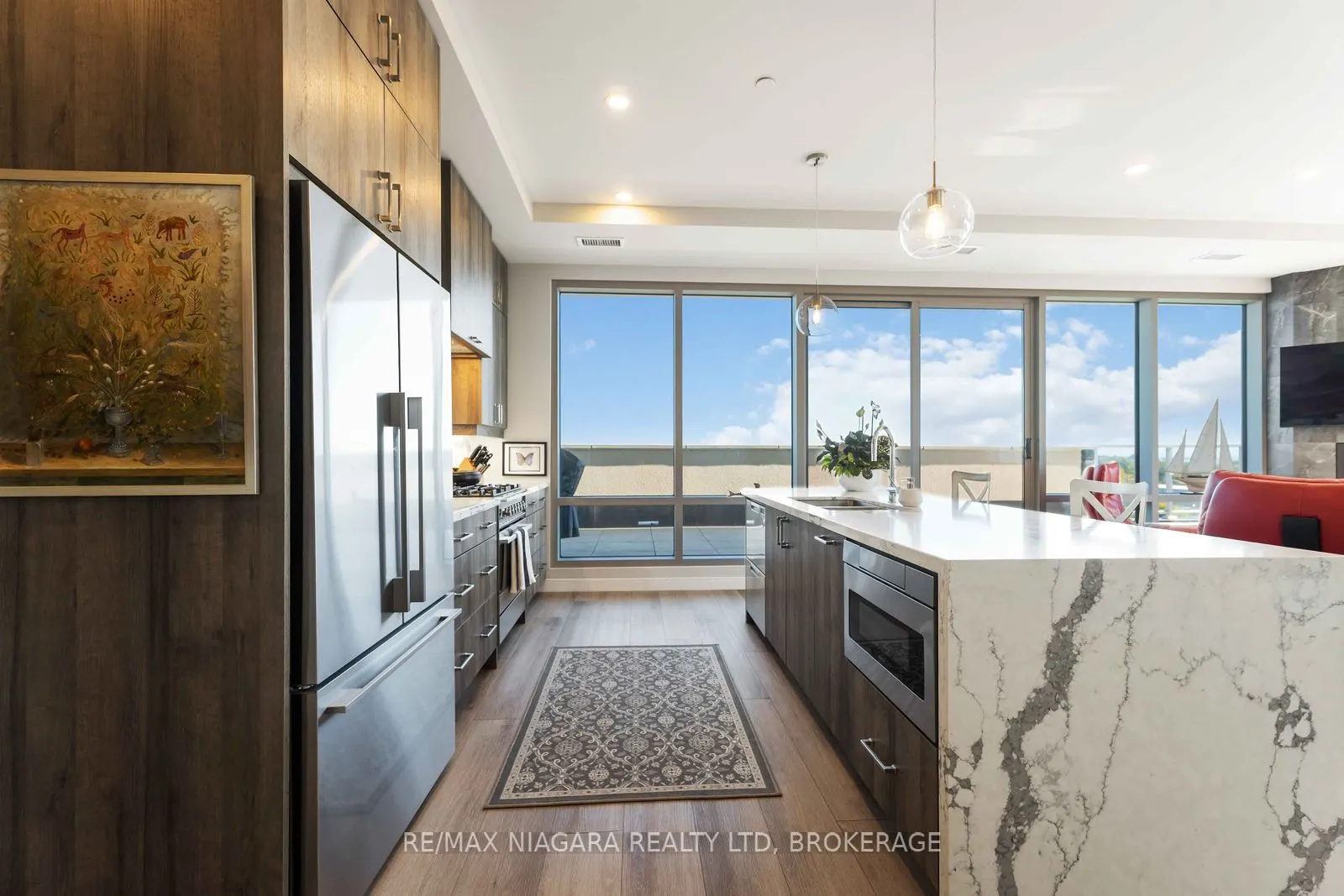 118 West Street, #Penthouse Unit 903