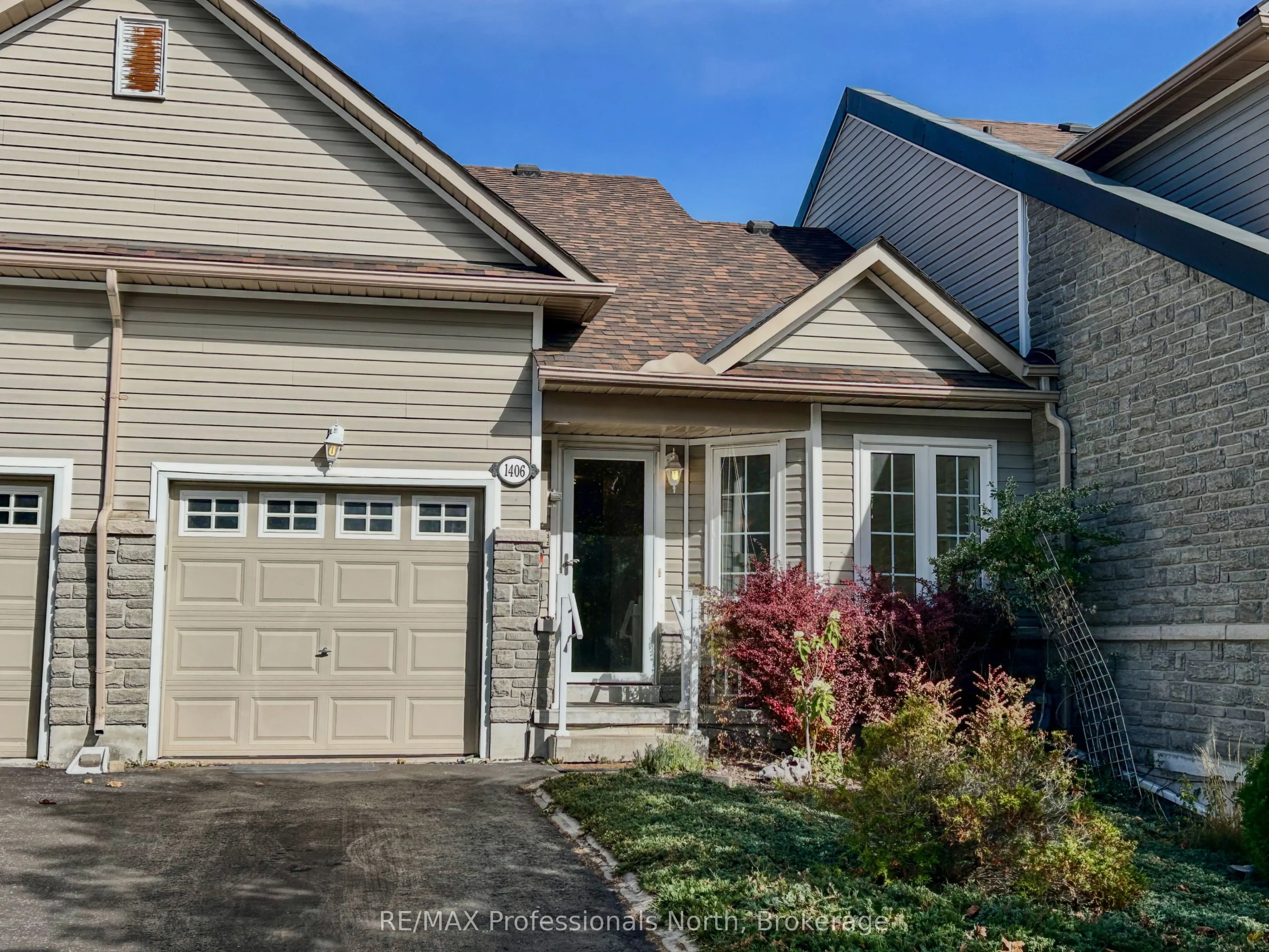 1406 Hancox Court