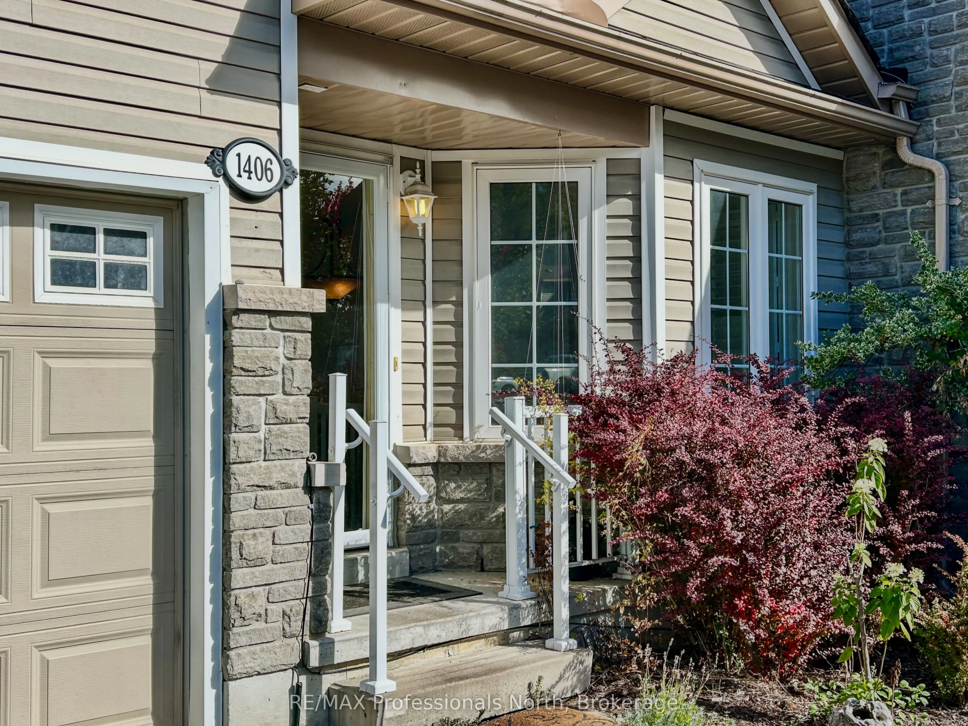 1406 Hancox Court