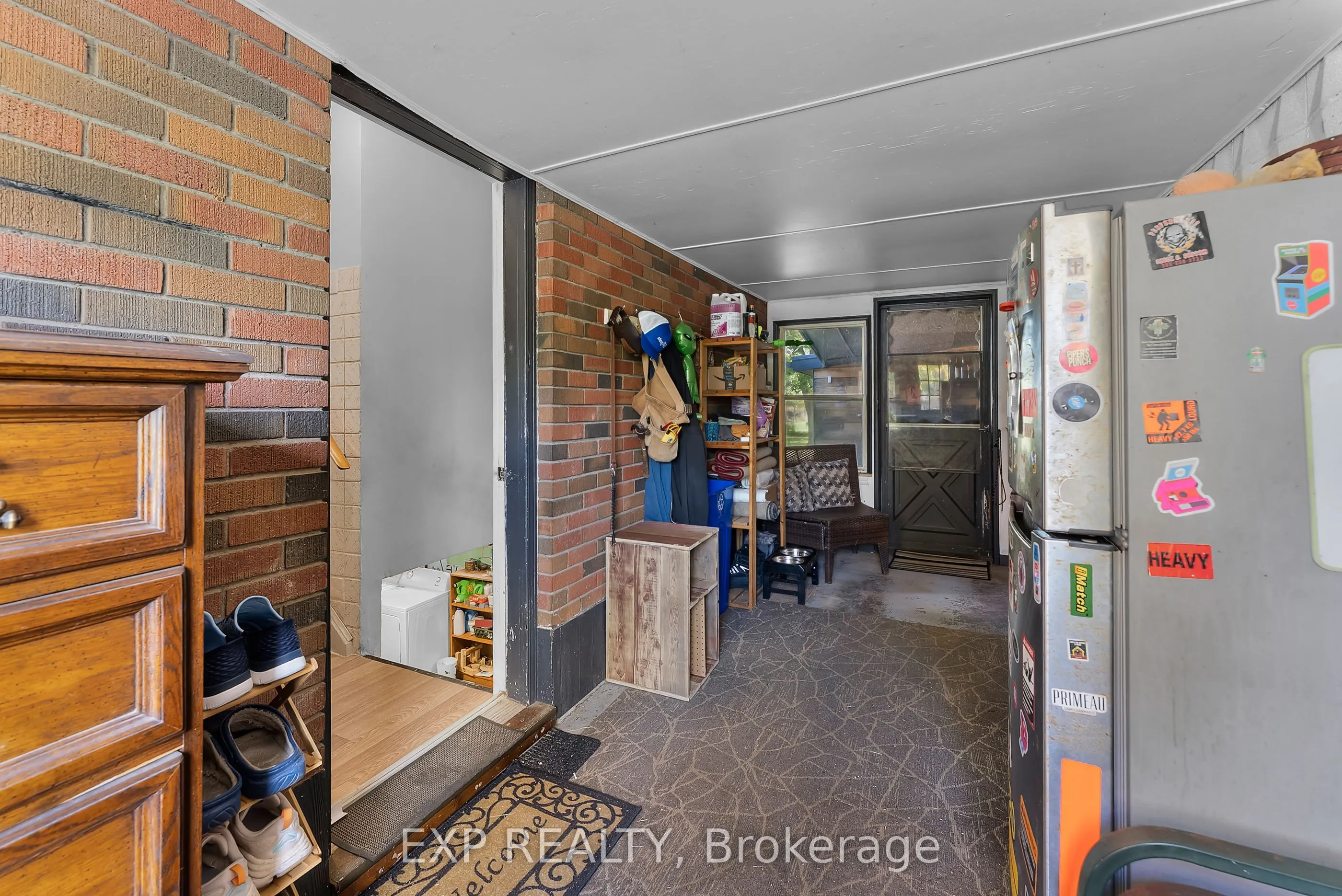 304 Kingsway Street