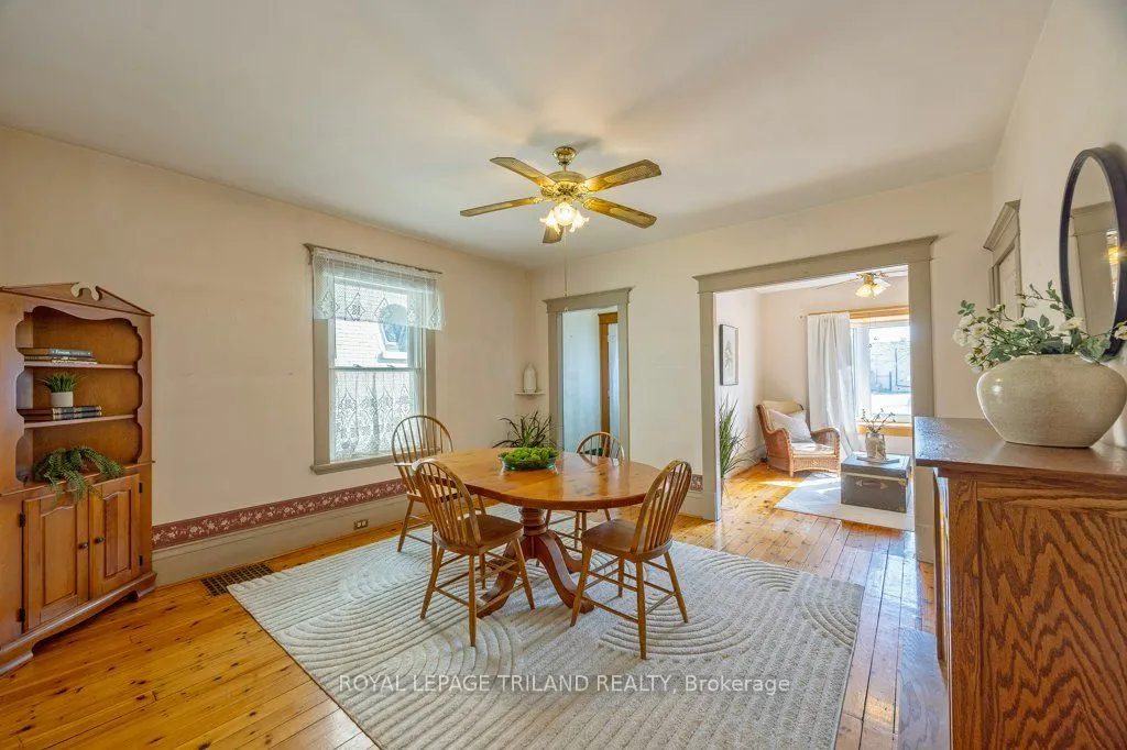 320 Horton Street E