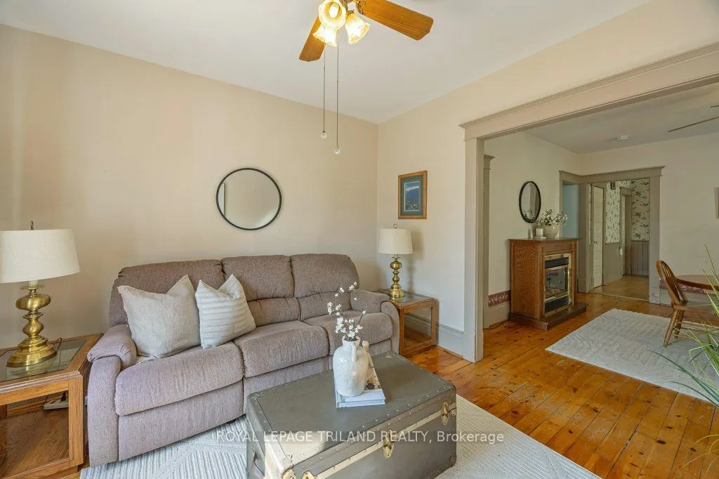 320 Horton Street E