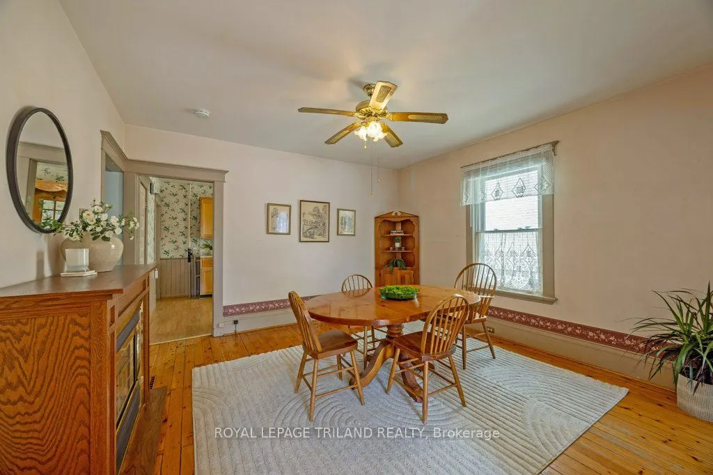320 Horton Street E