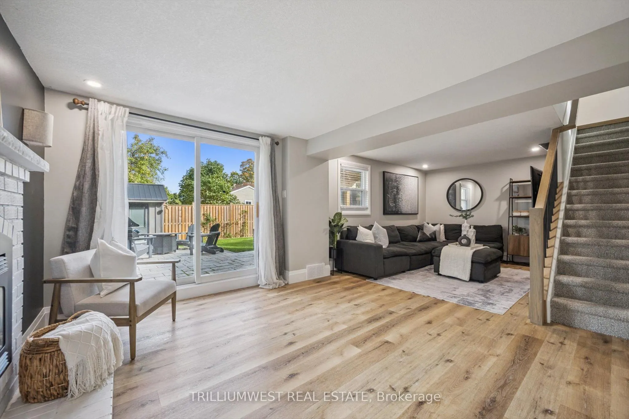 99 Deerwood Crescent