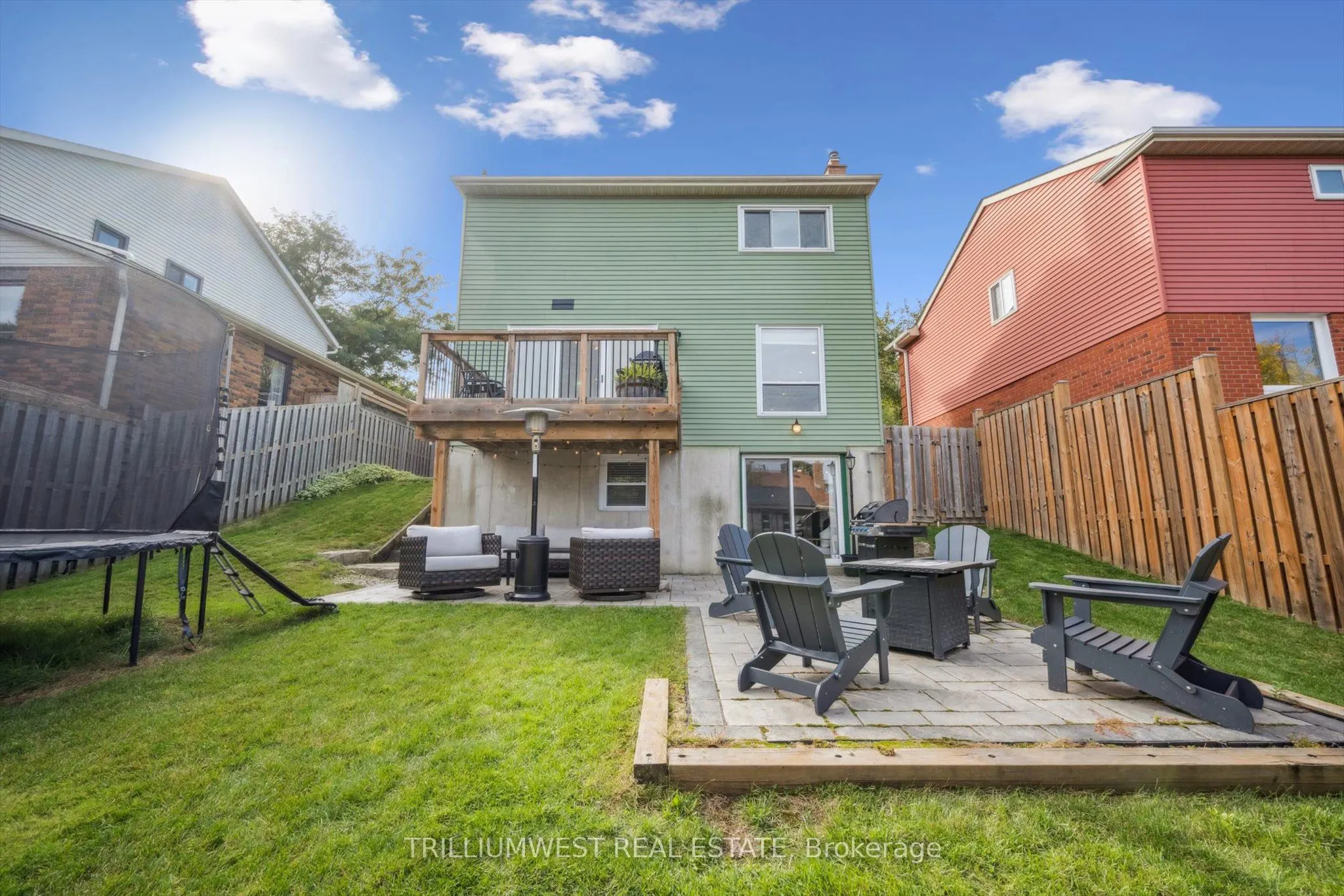 99 Deerwood Crescent