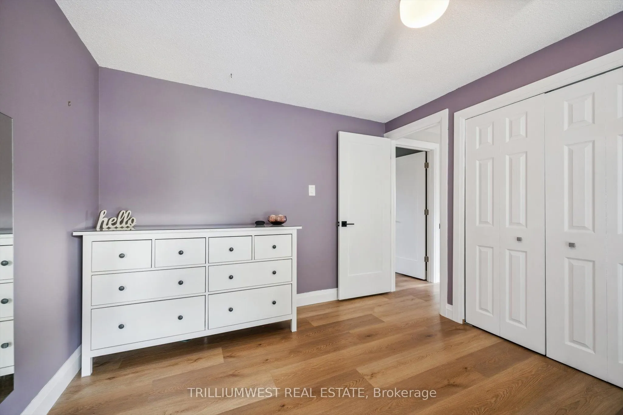 99 Deerwood Crescent