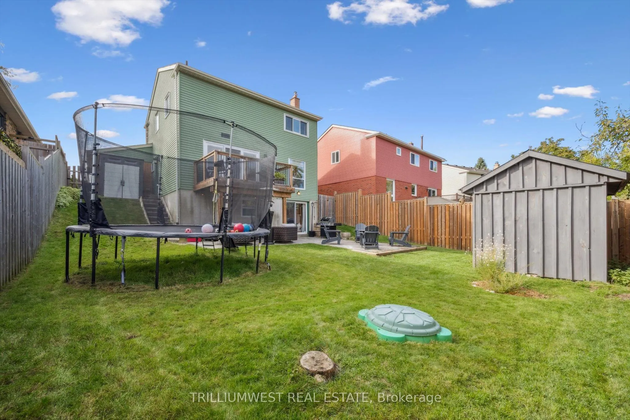 99 Deerwood Crescent