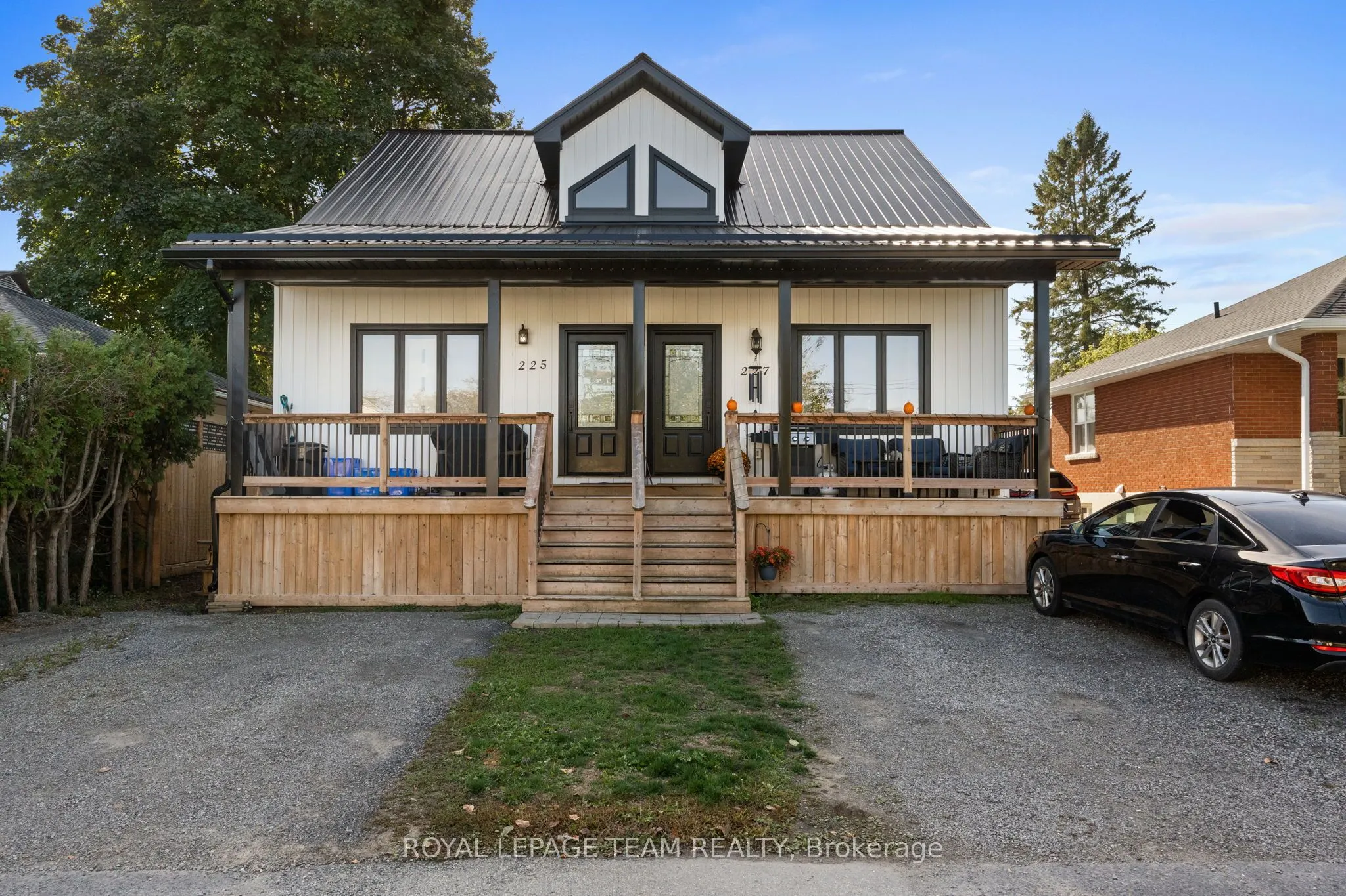 227 ROBERTA Crescent