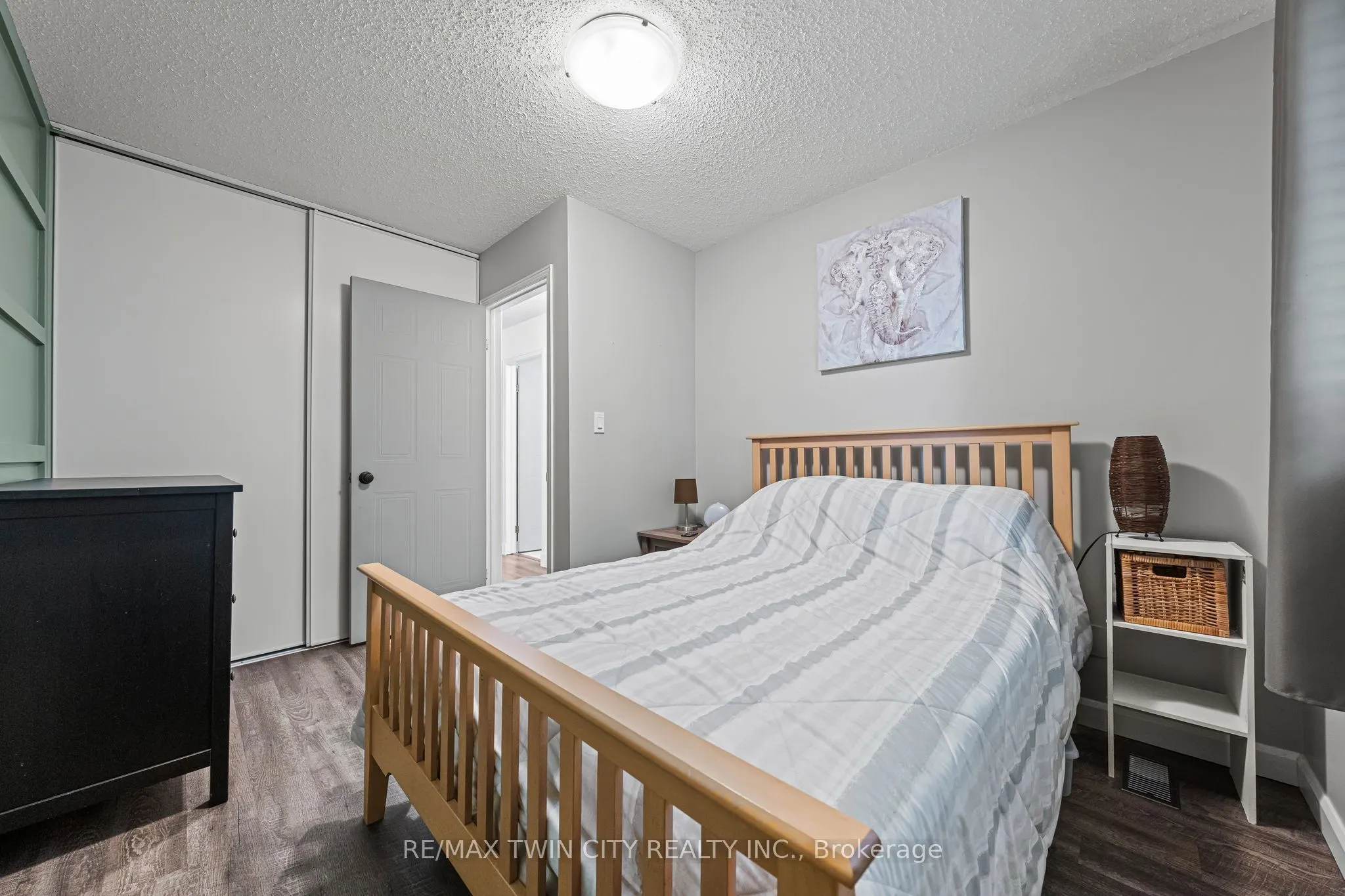 21 Graystone Court