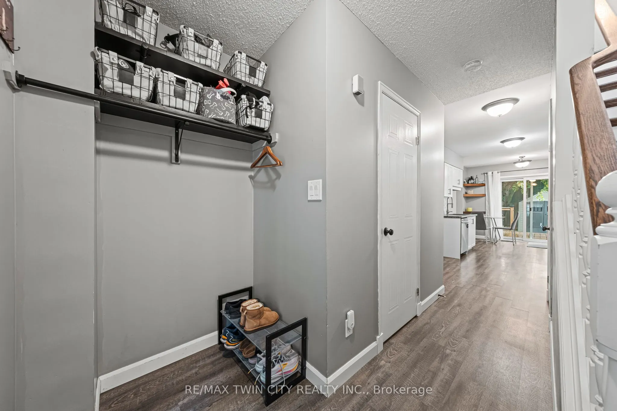 21 Graystone Court