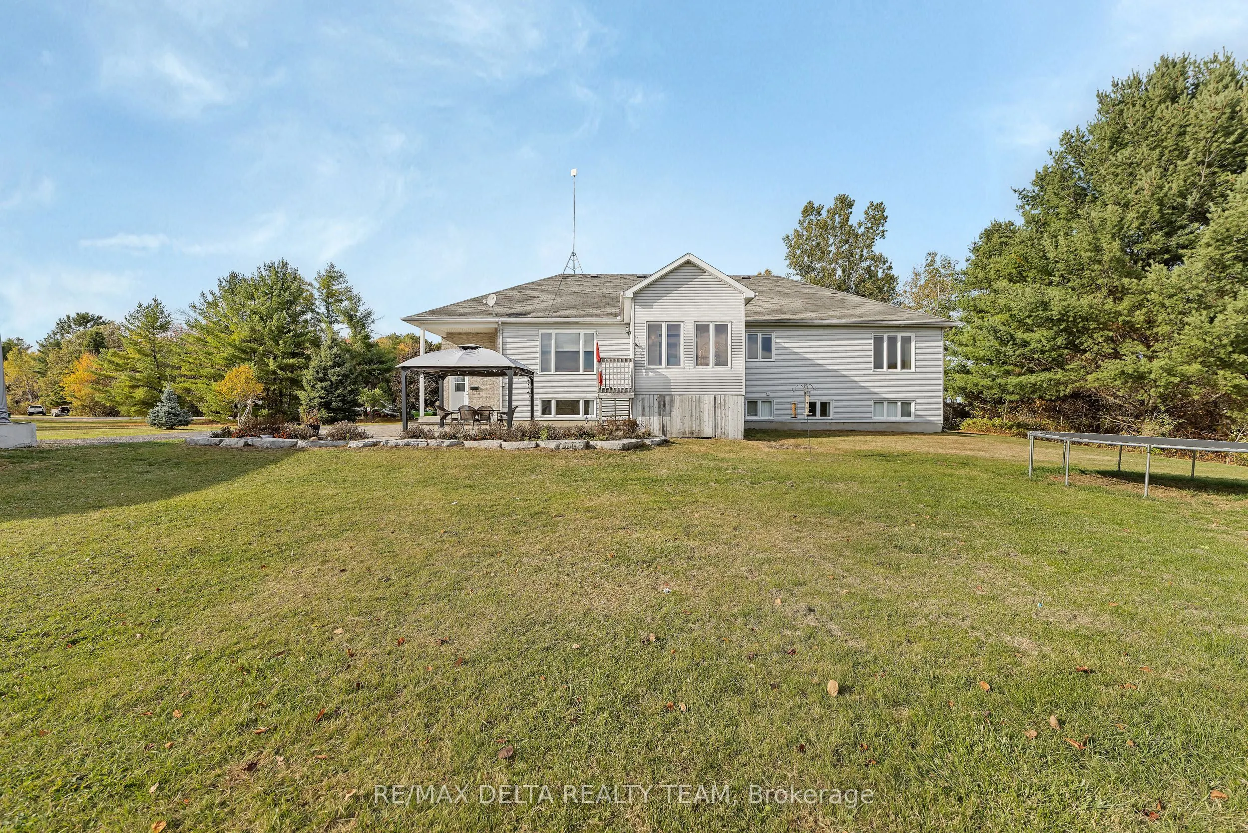 3782 Etienne Road