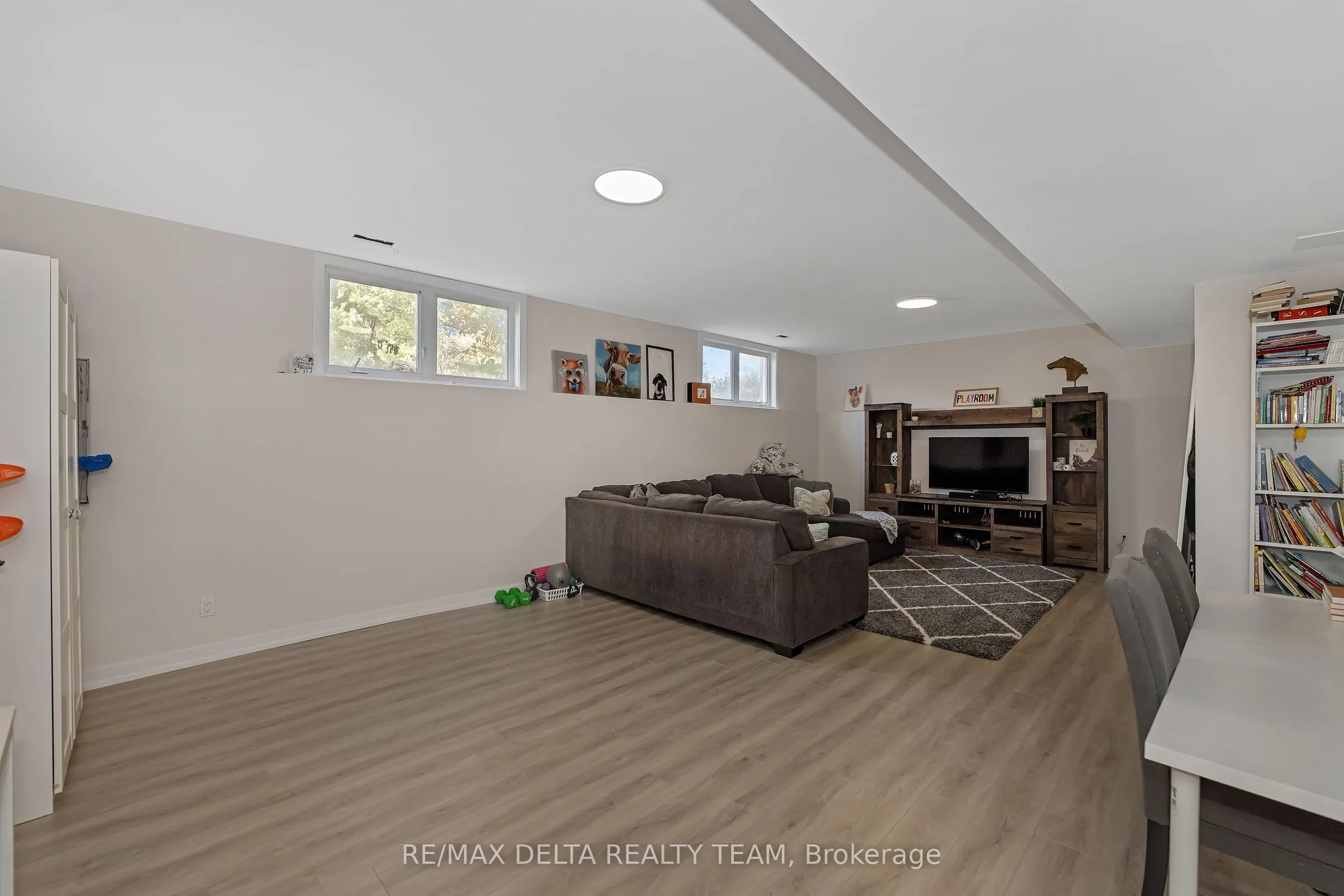 3782 Etienne Road