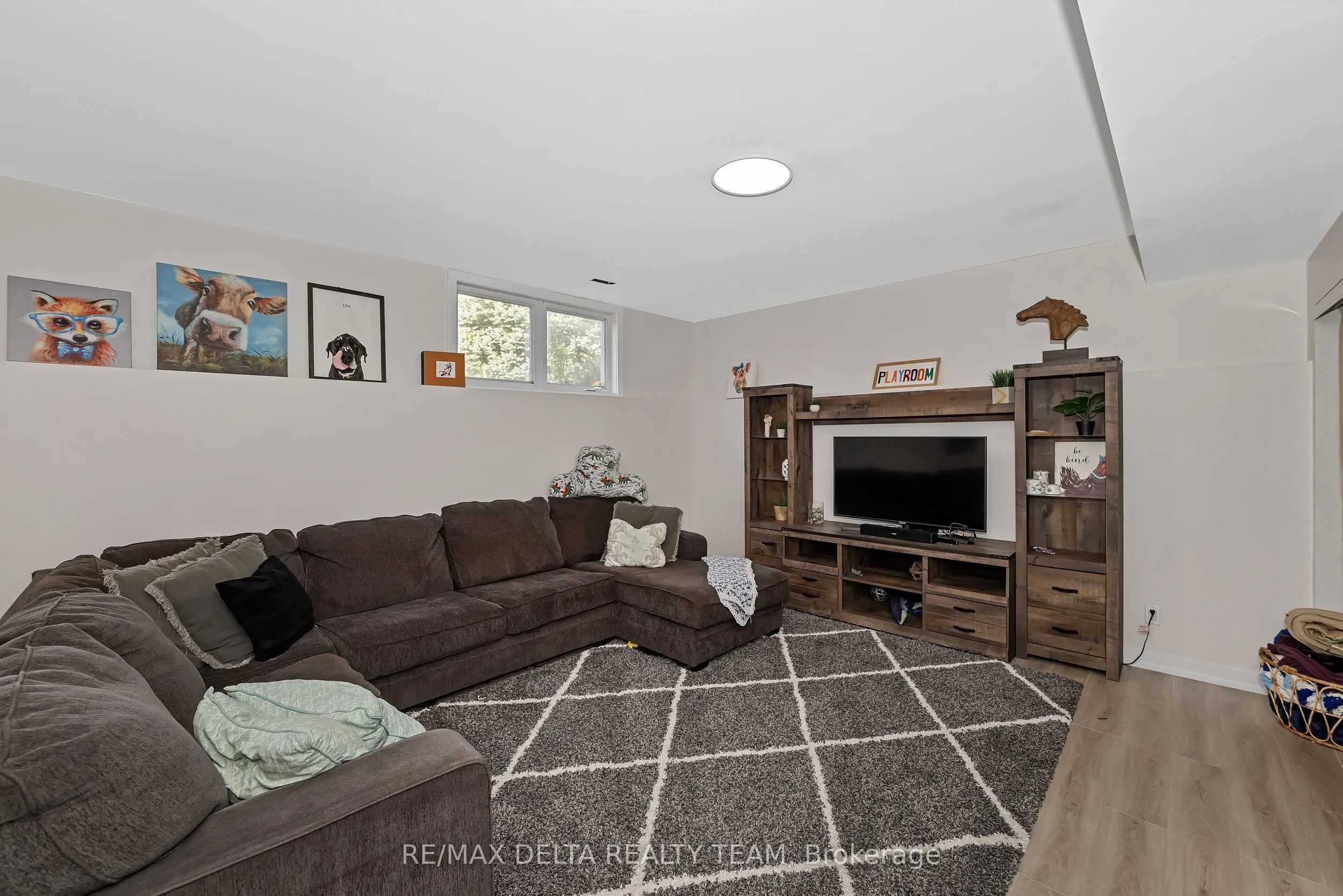 3782 Etienne Road