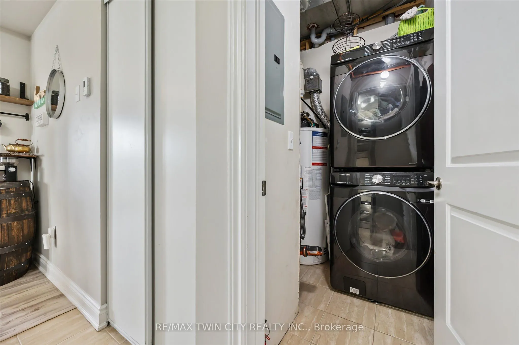 1440 Gordon Street, #202