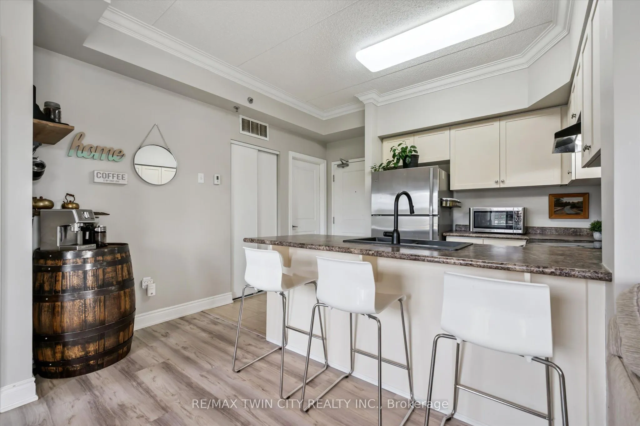 1440 Gordon Street, #202