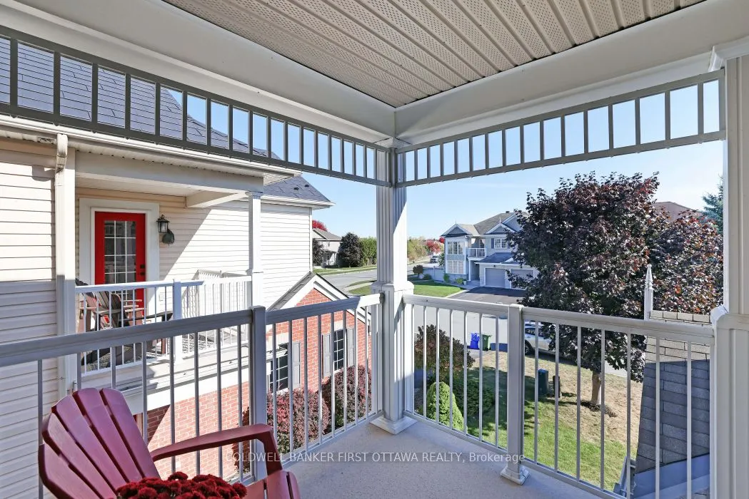 104 Streamside Crescent