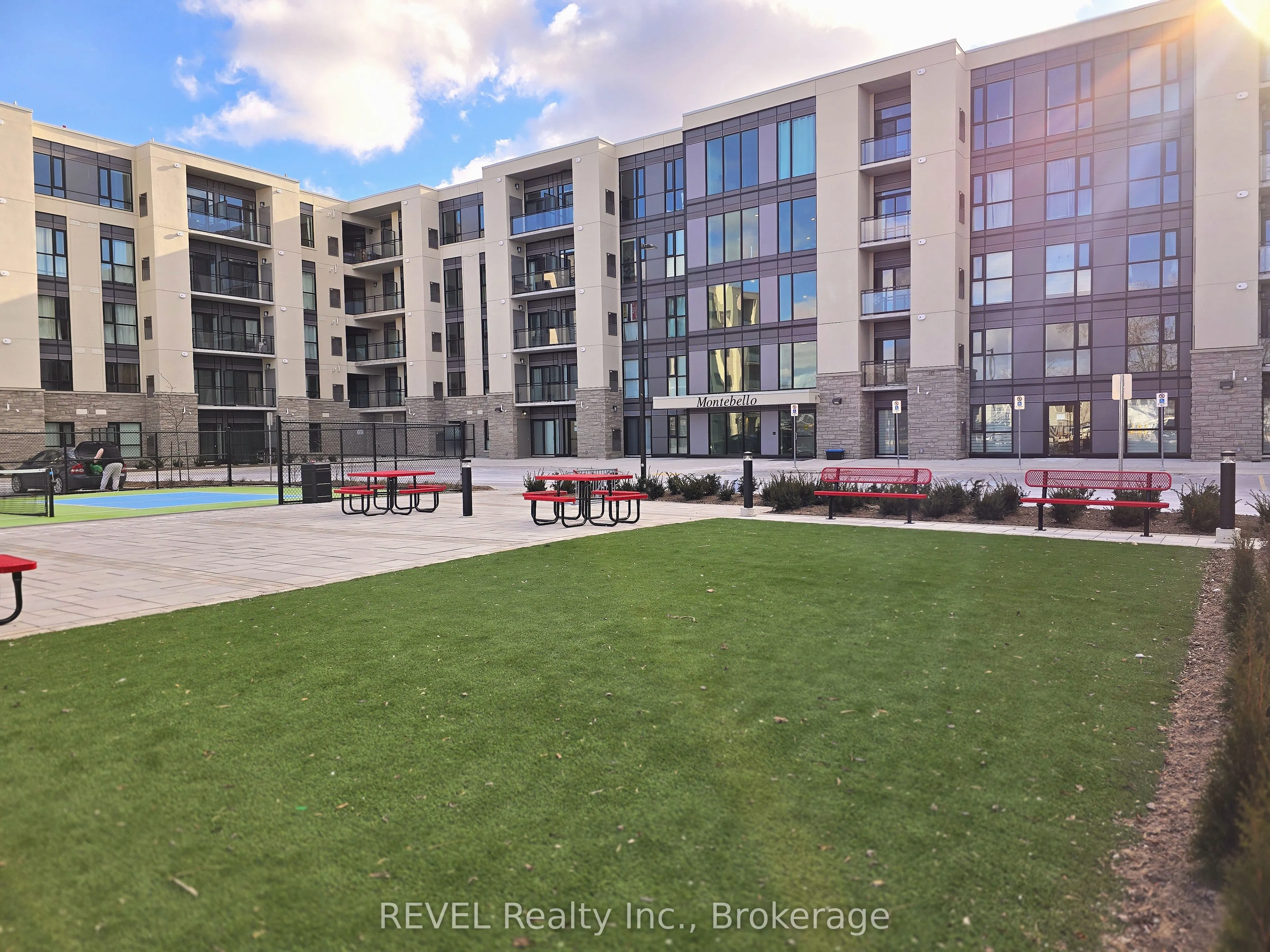 50 Herrick Avenue, #140