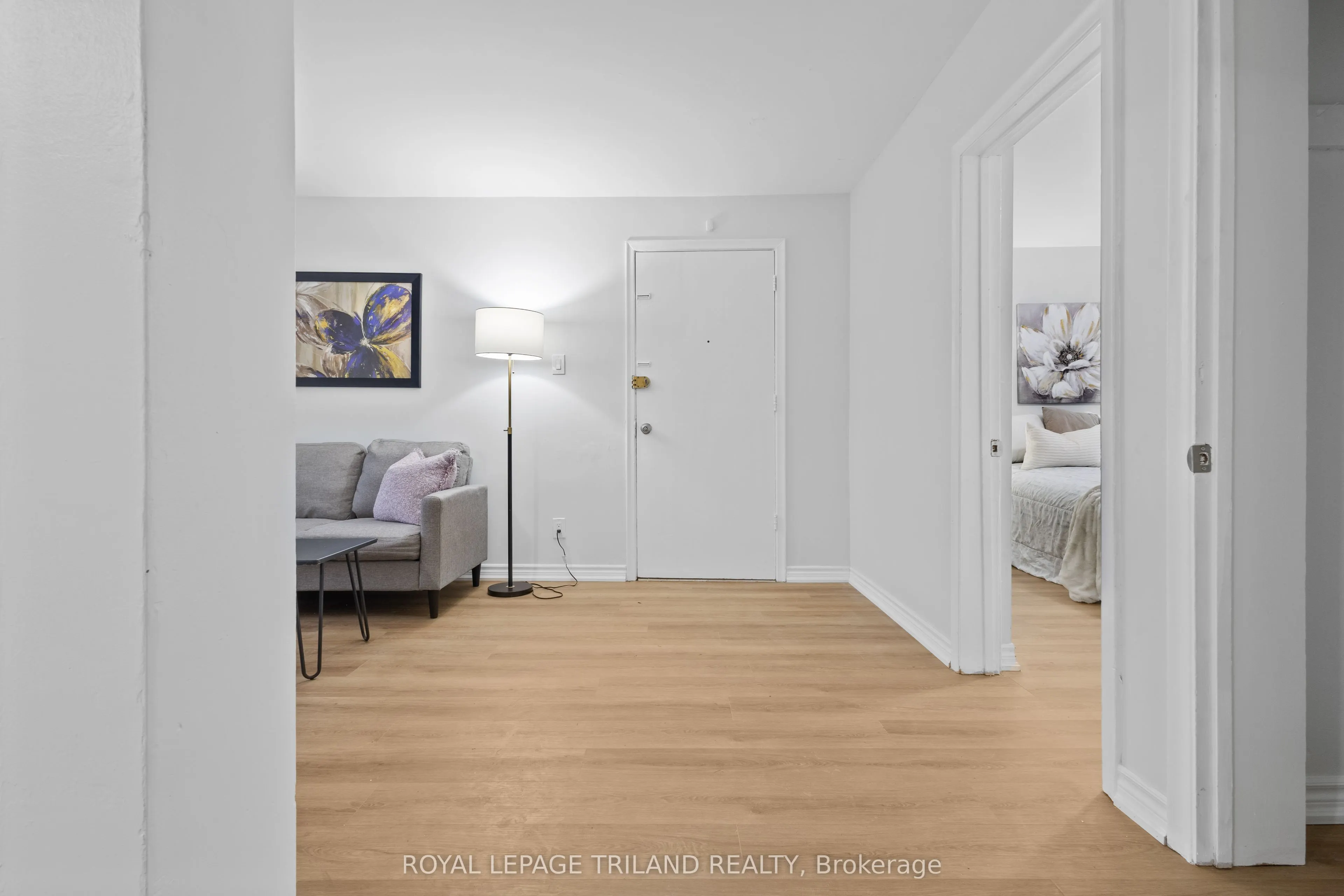 358 Hilton Avenue, #2