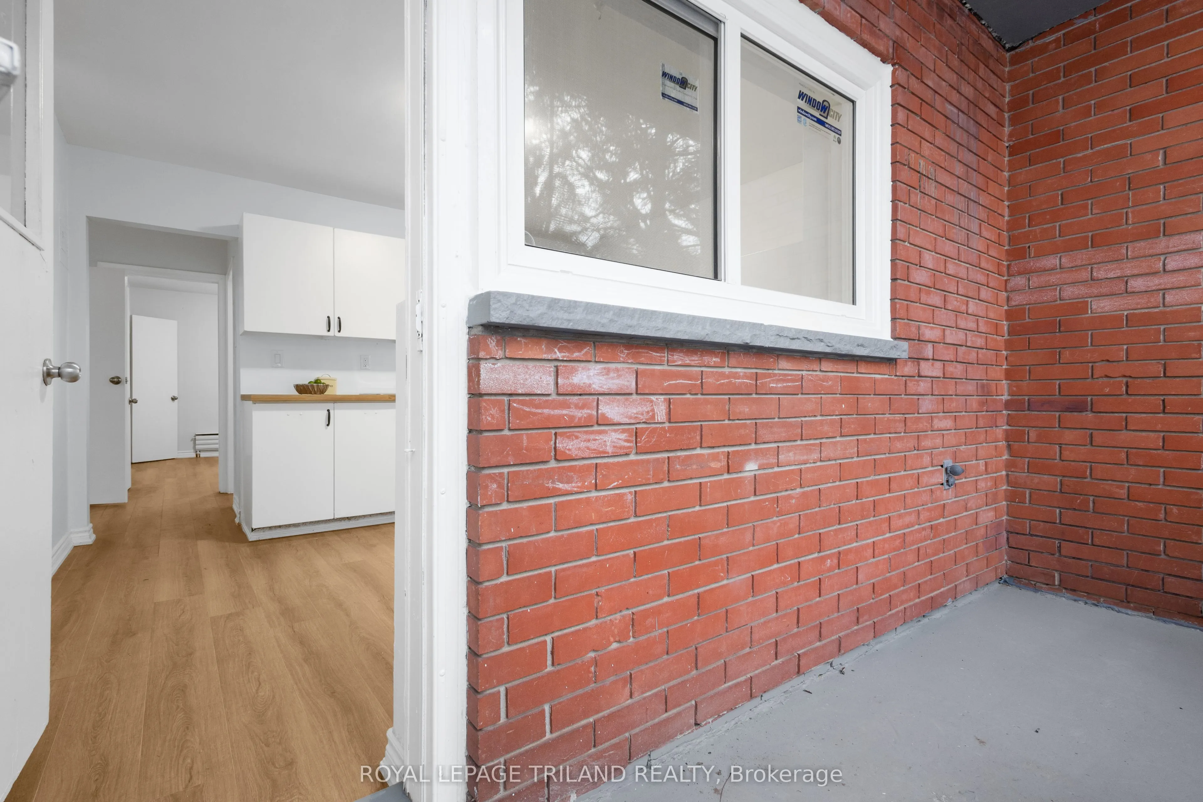 358 Hilton Avenue, #2