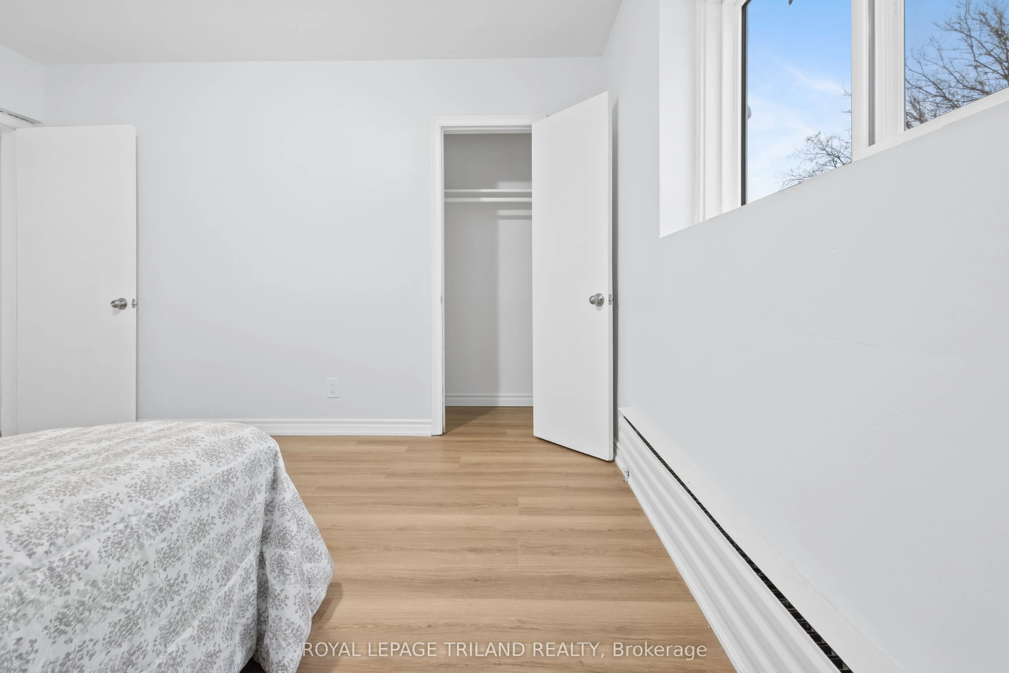 358 Hilton Avenue, #2