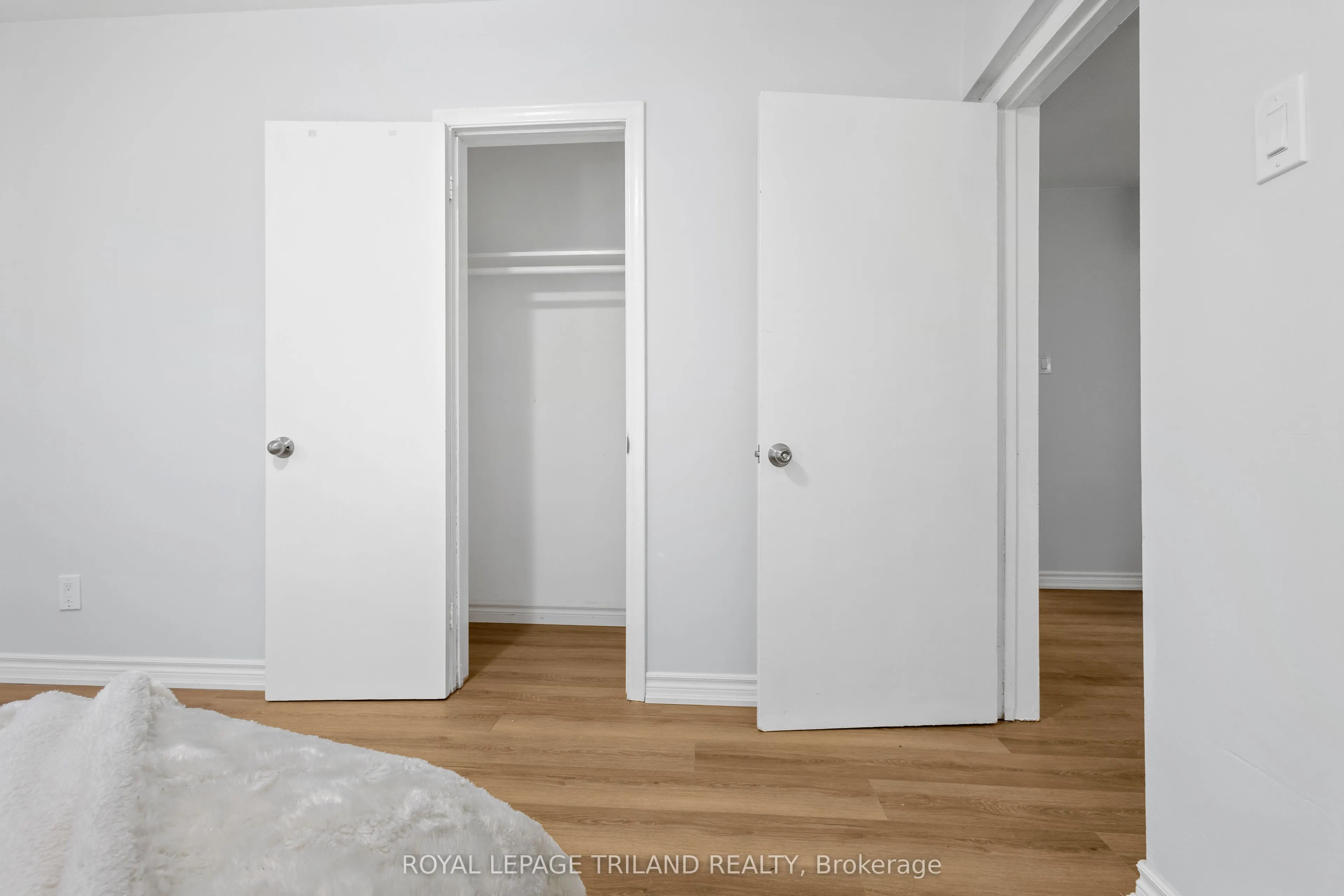 358 Hilton Avenue, #2