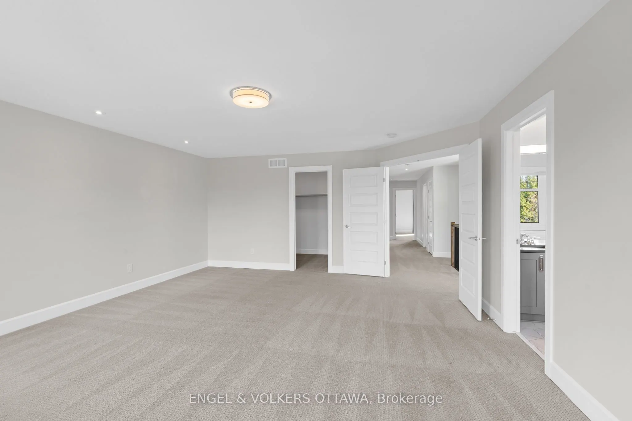 122 Helen Rapp Way