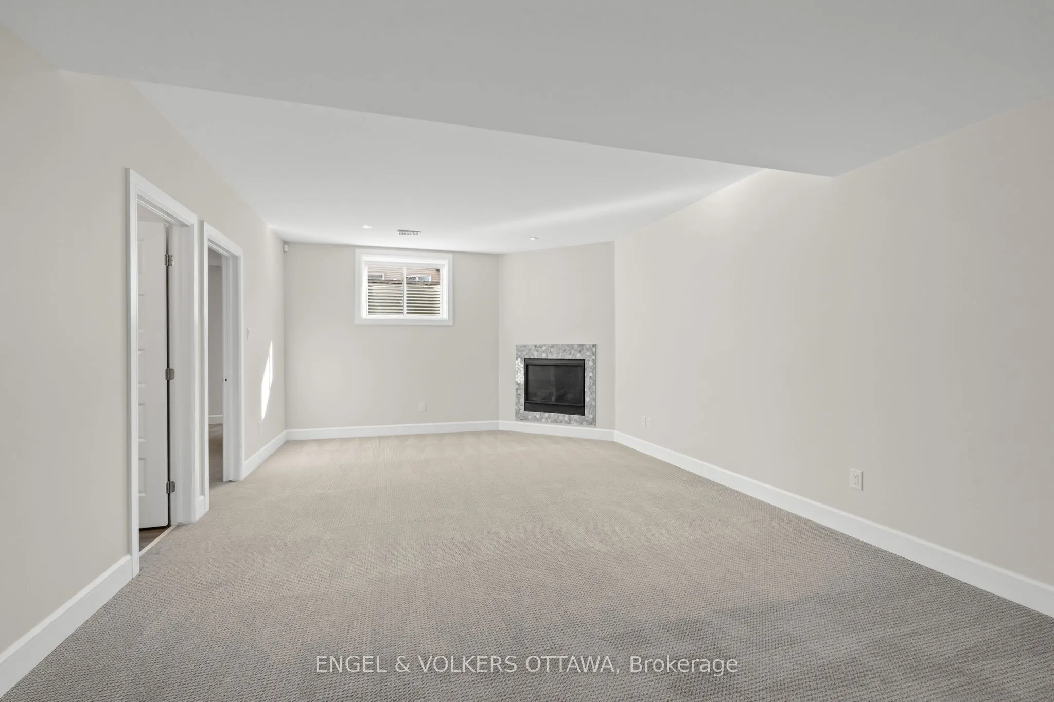 122 Helen Rapp Way