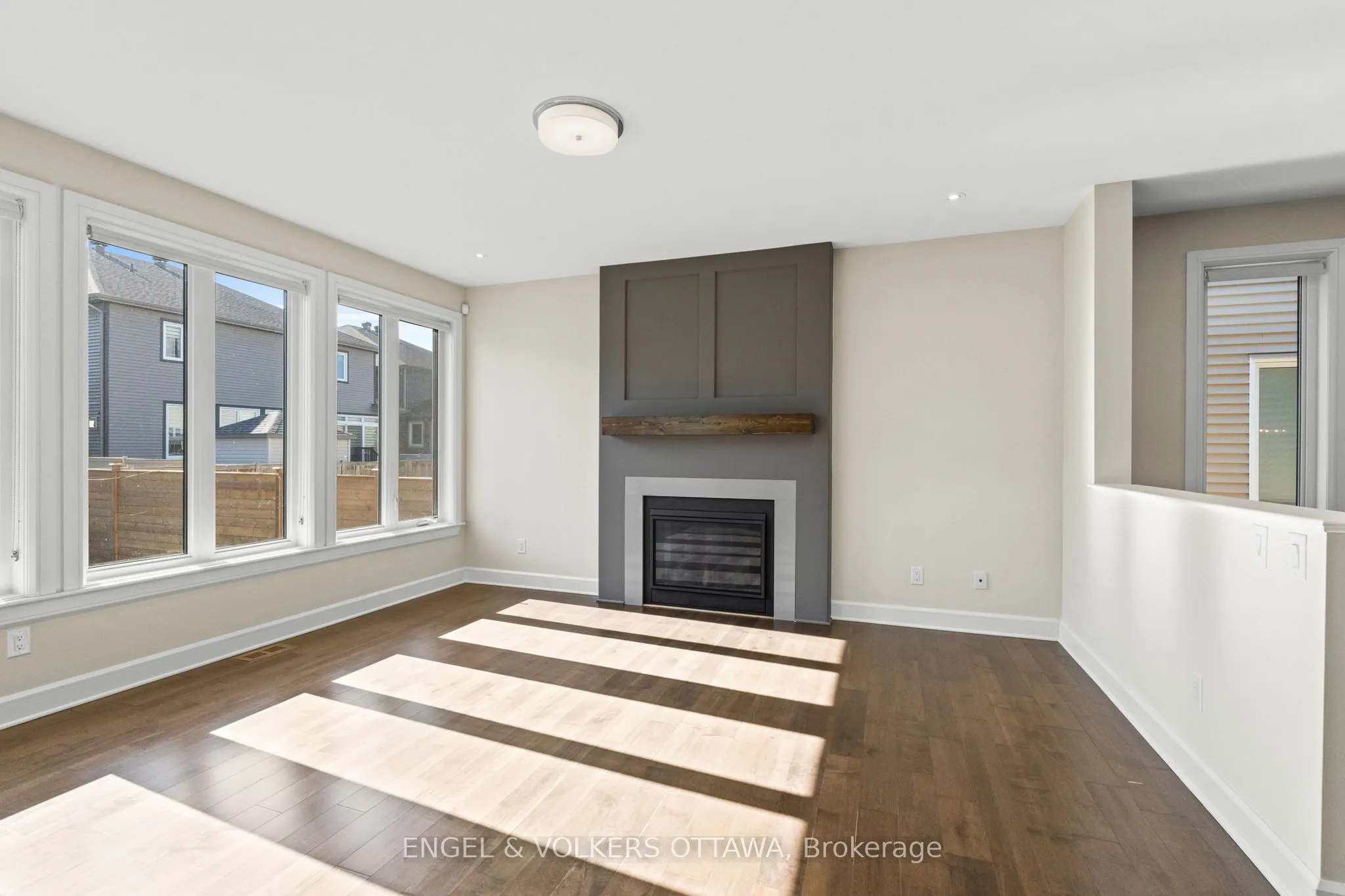 122 Helen Rapp Way