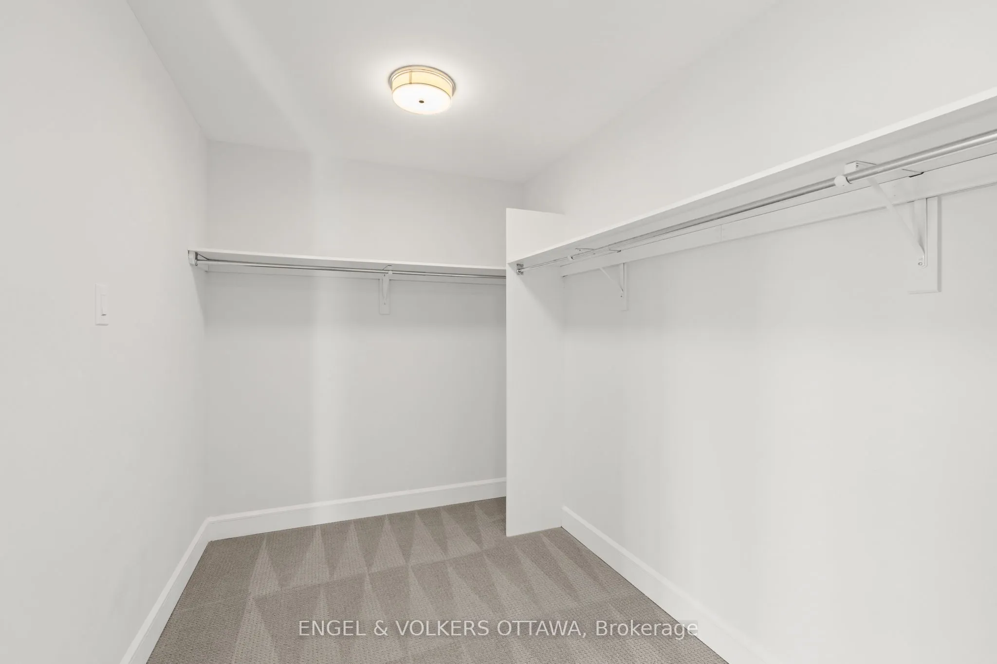 122 Helen Rapp Way