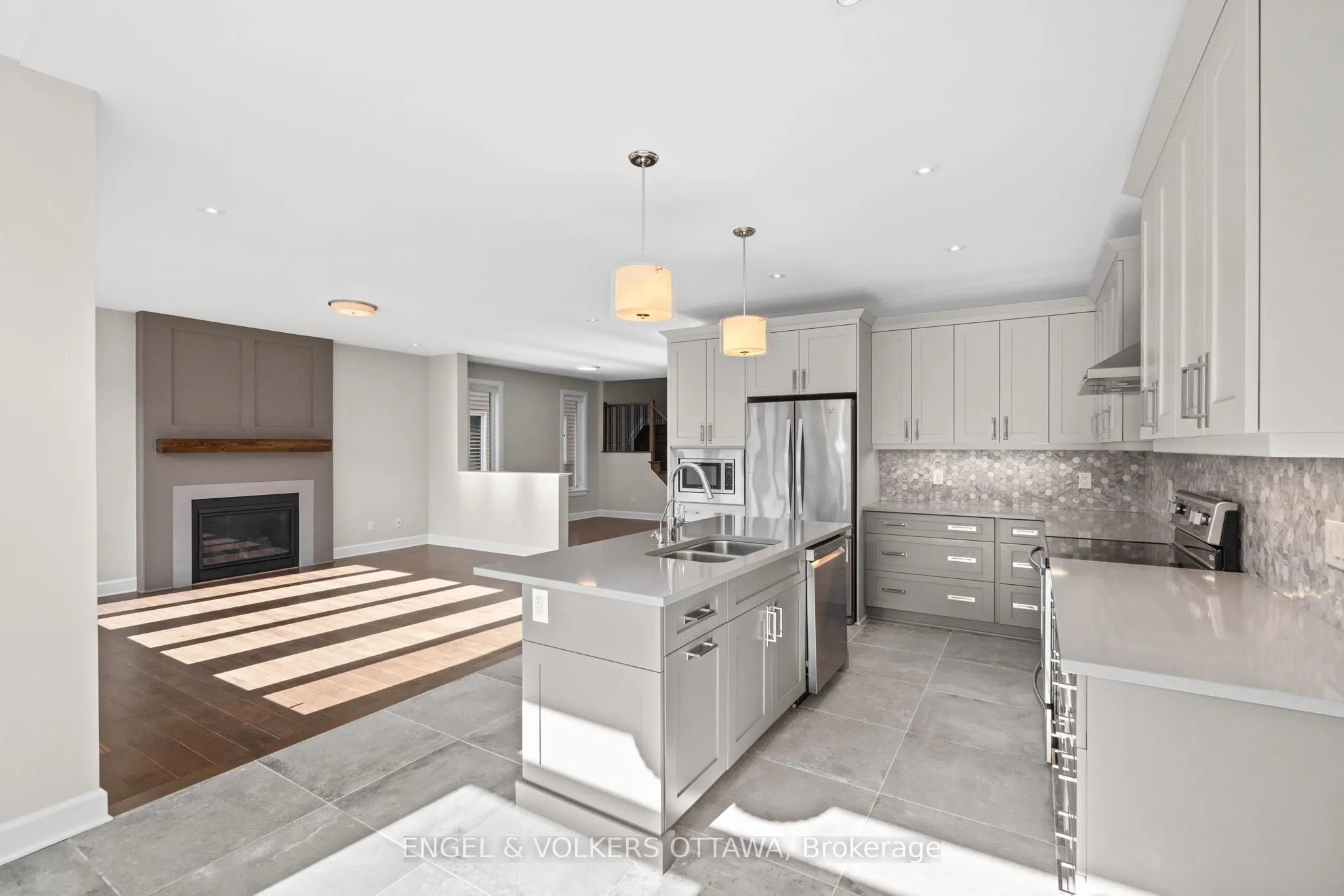 122 Helen Rapp Way