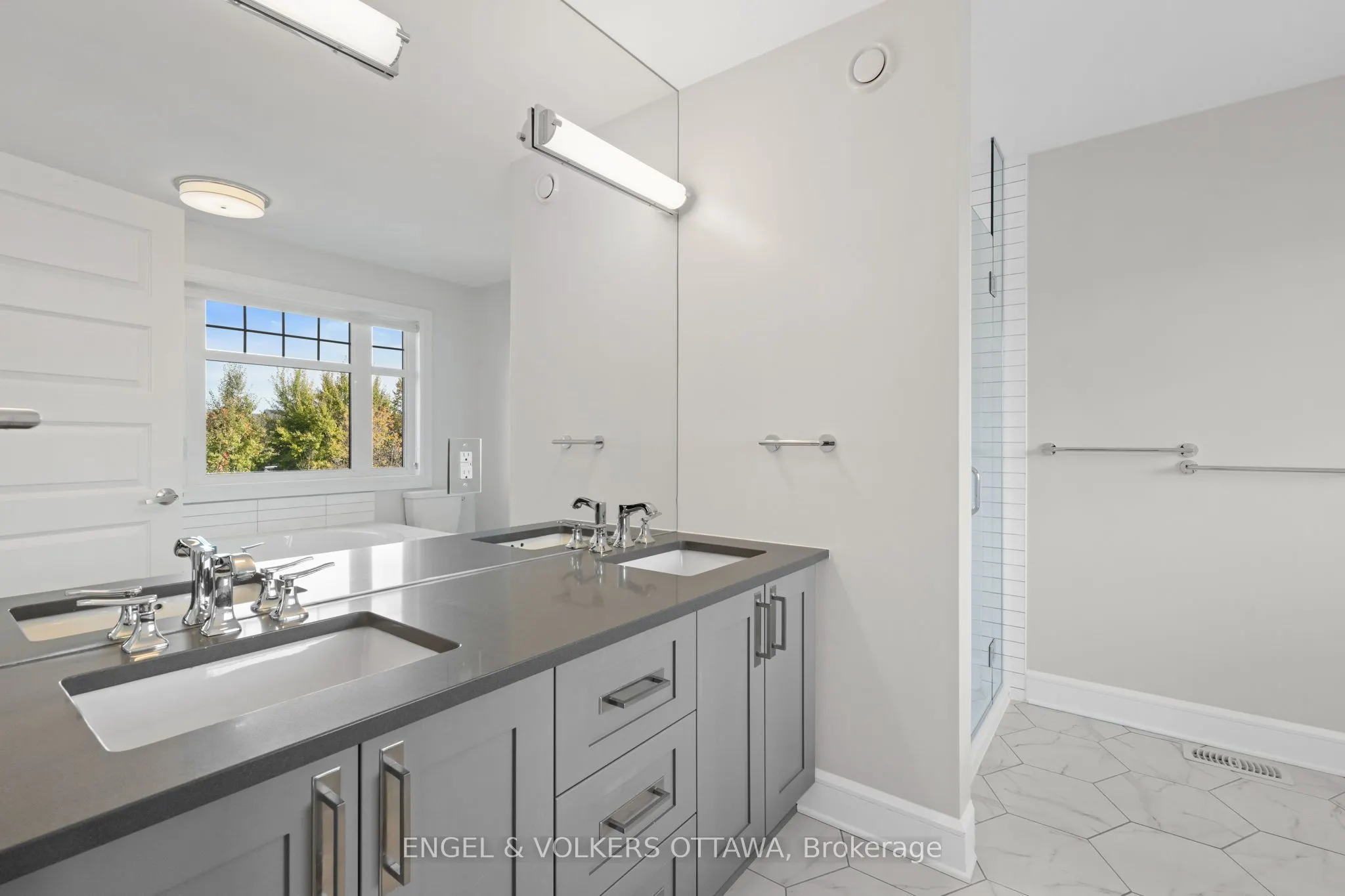 122 Helen Rapp Way