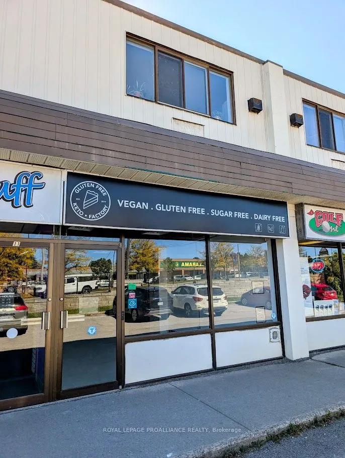 1837 Lansdowne Street W, #11B