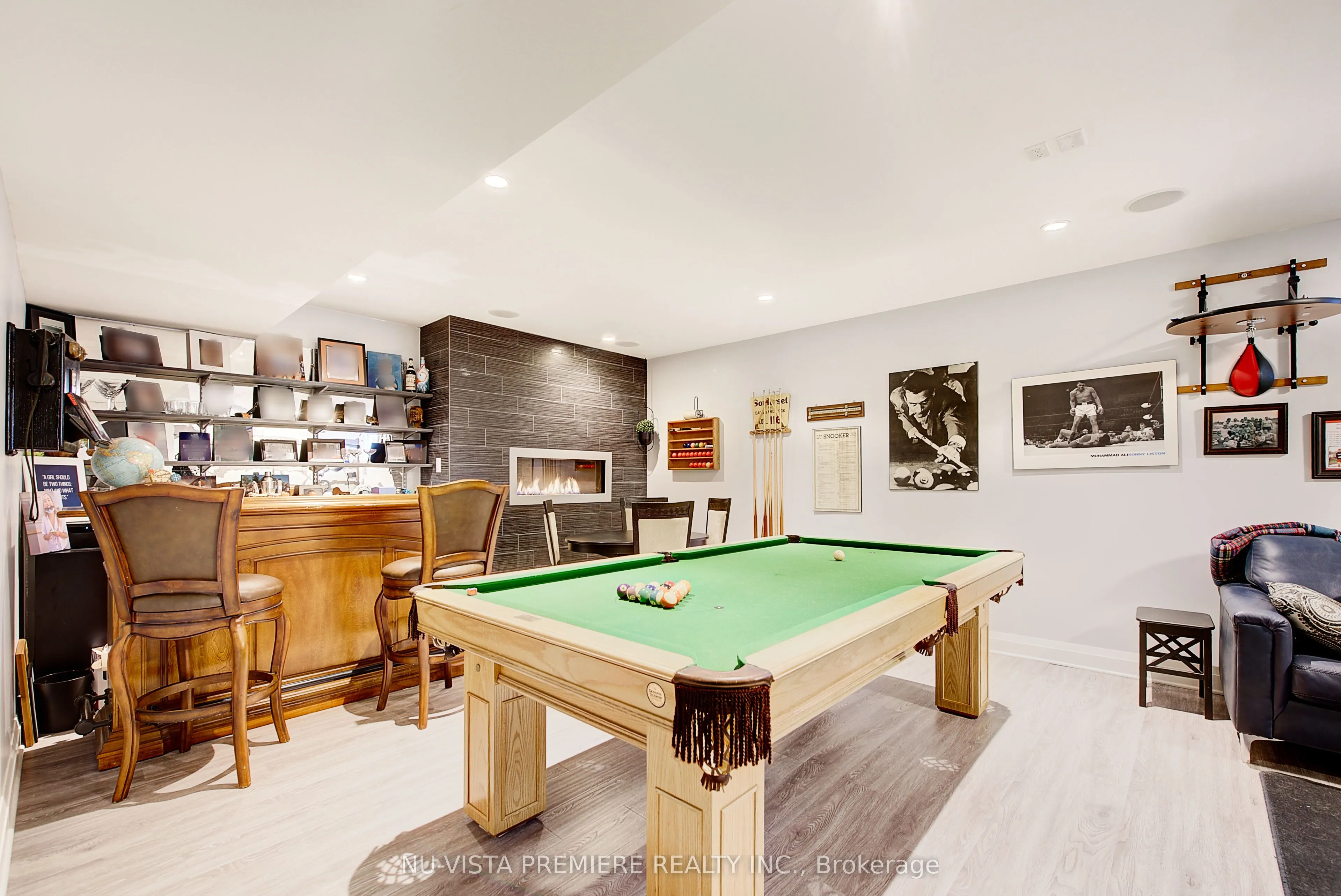 433 Hyde Park Road, #16