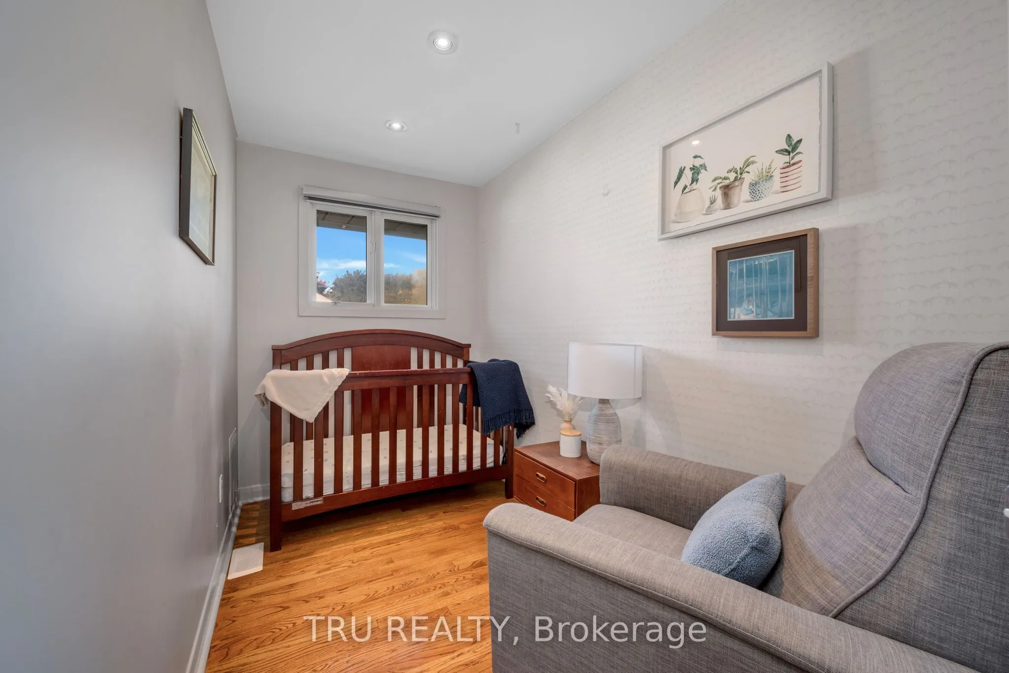 189 St Laurent Boulevard
