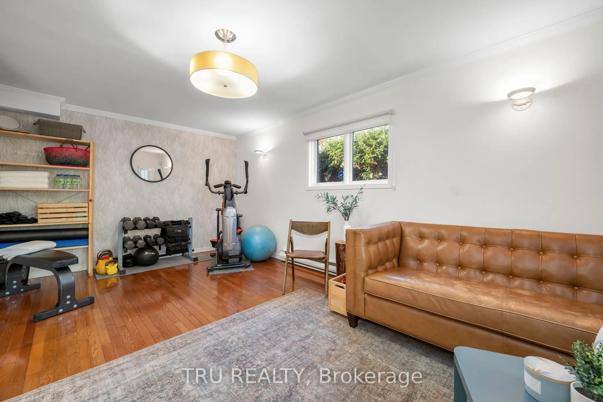 189 St Laurent Boulevard
