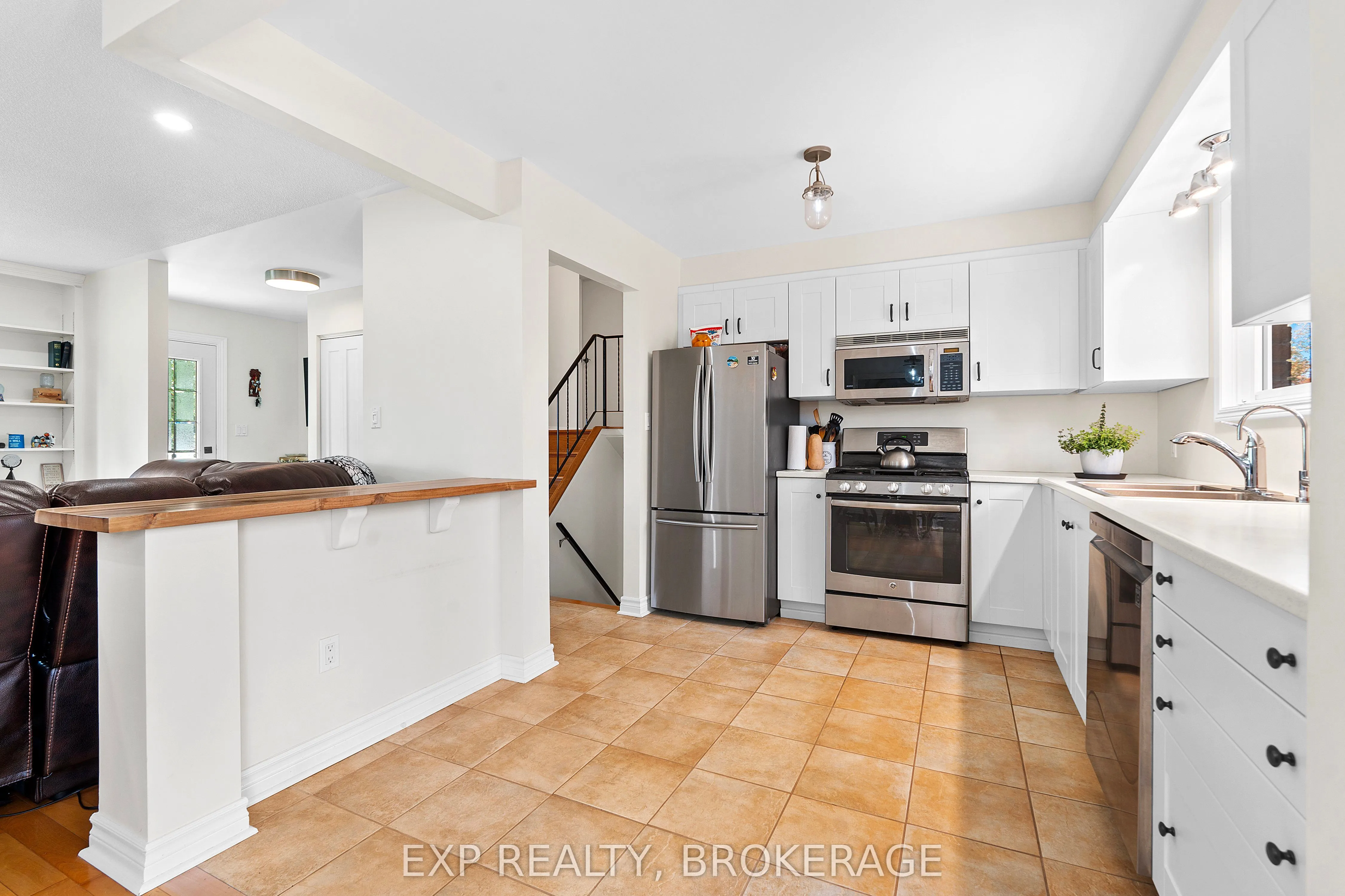 418 KNIGHTSBRIDGE Road