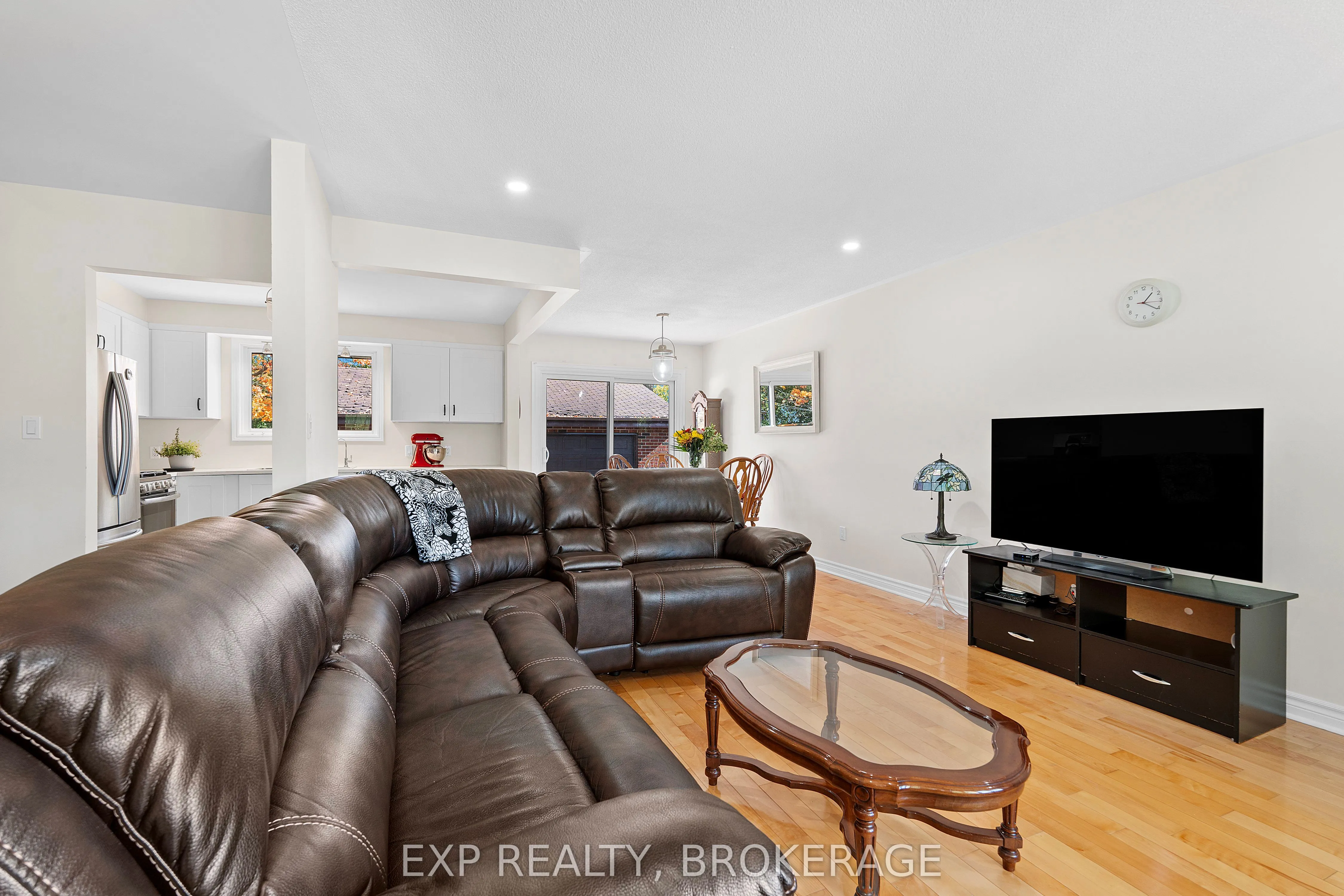 418 KNIGHTSBRIDGE Road