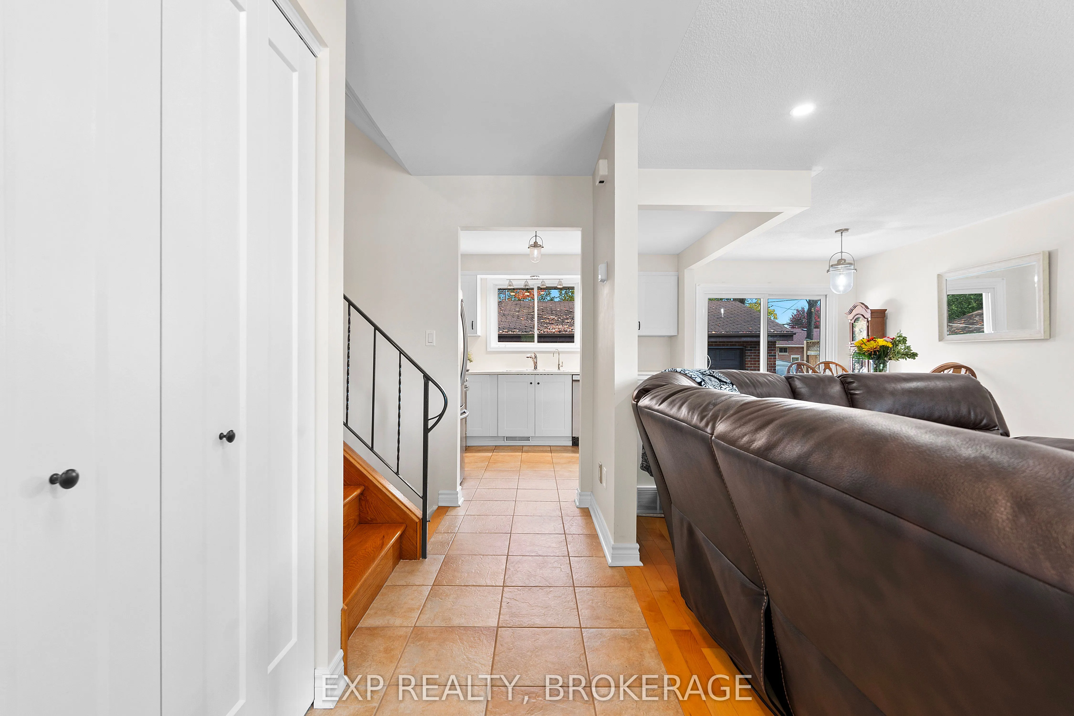 418 KNIGHTSBRIDGE Road