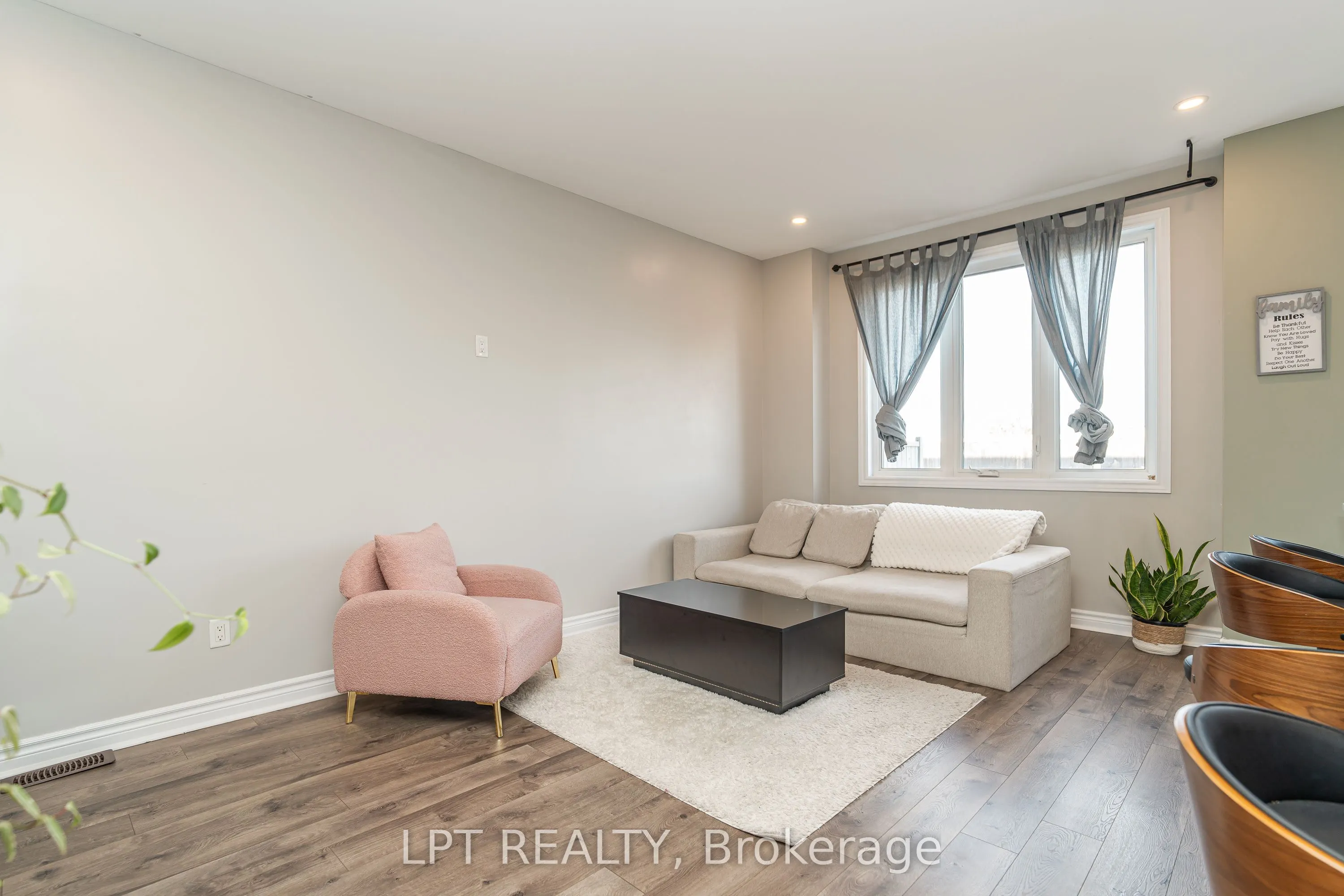 116 Livorno Court