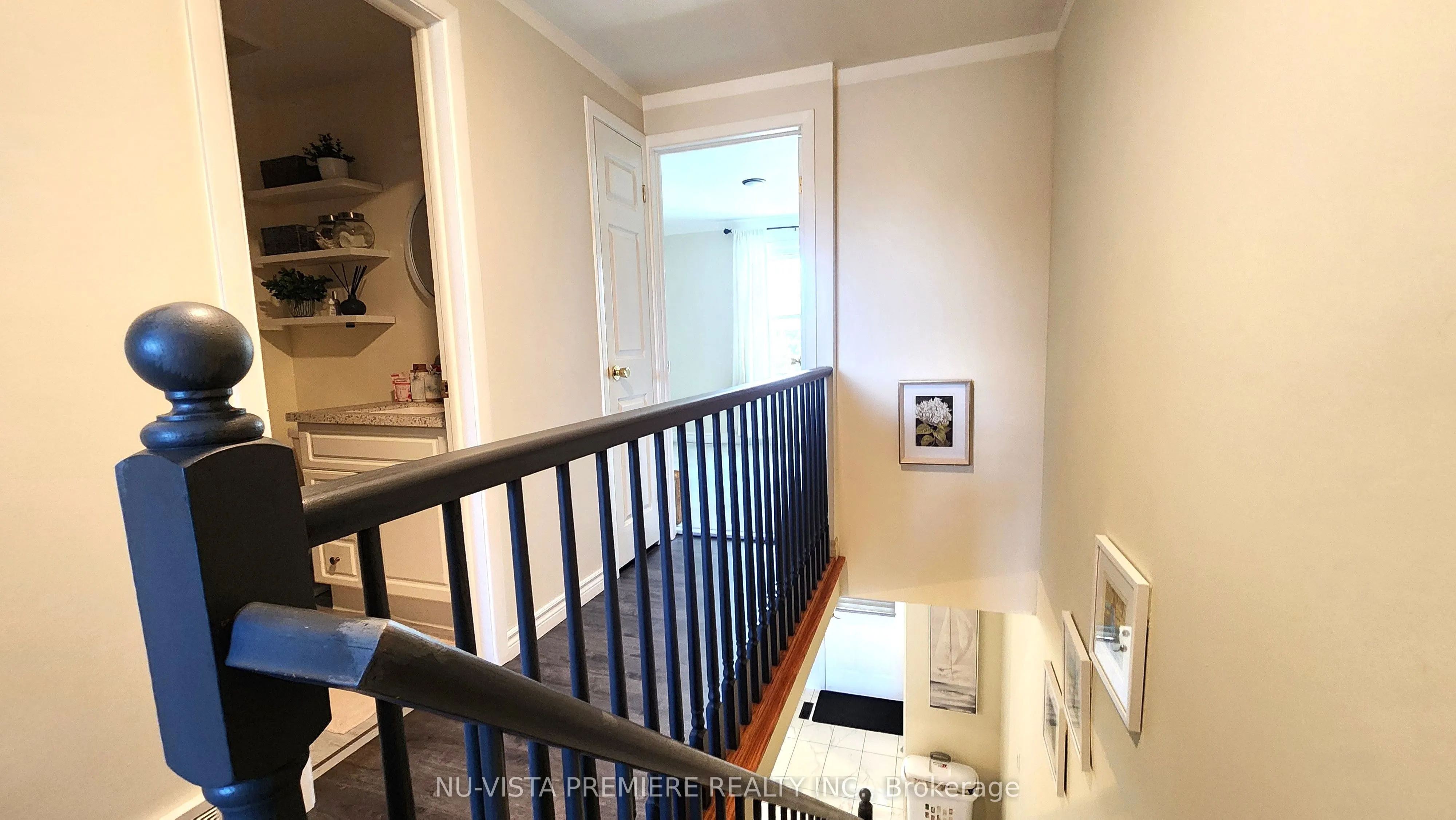 143 Wellesley Crescent, #E