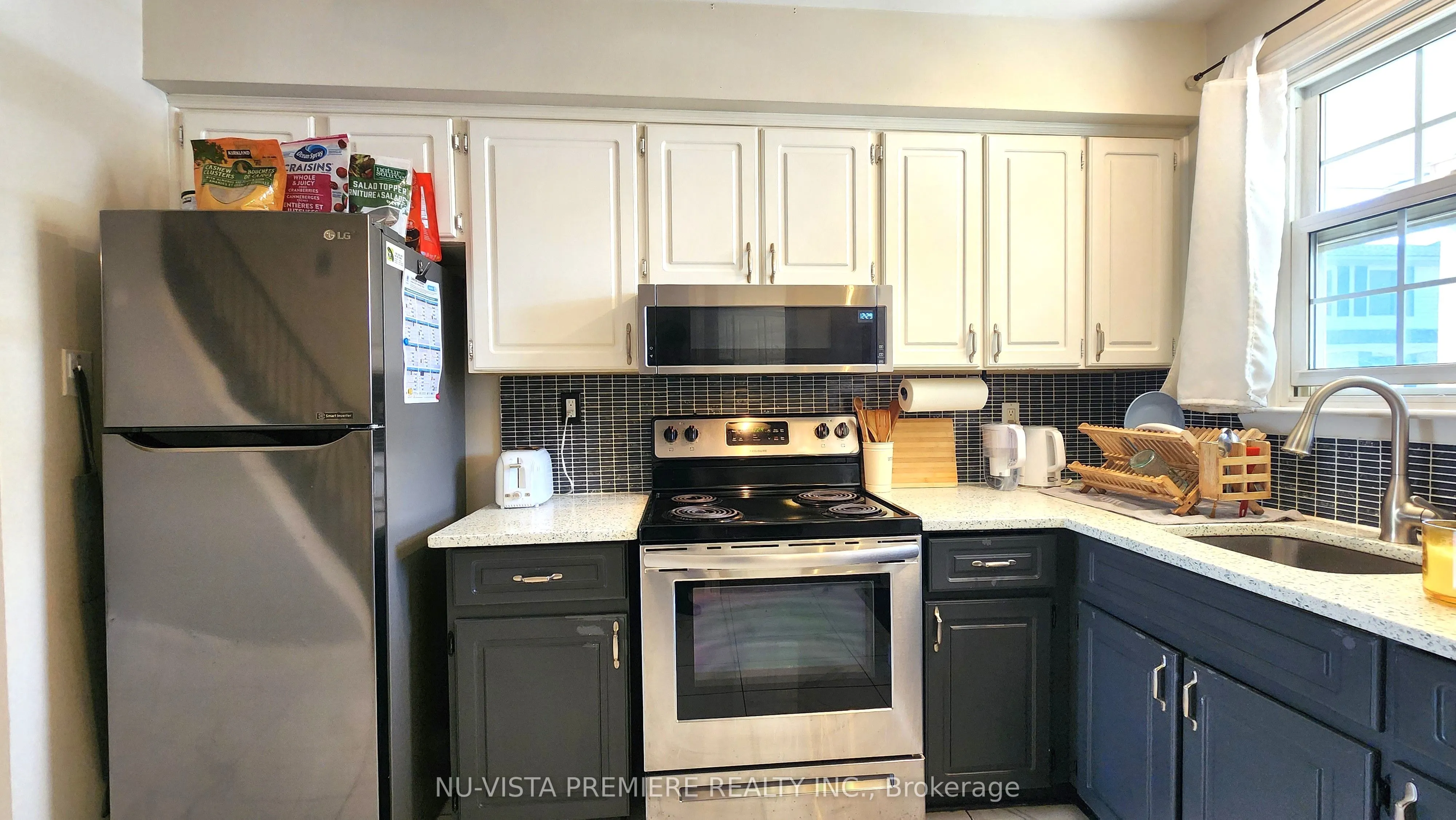 143 Wellesley Crescent, #E