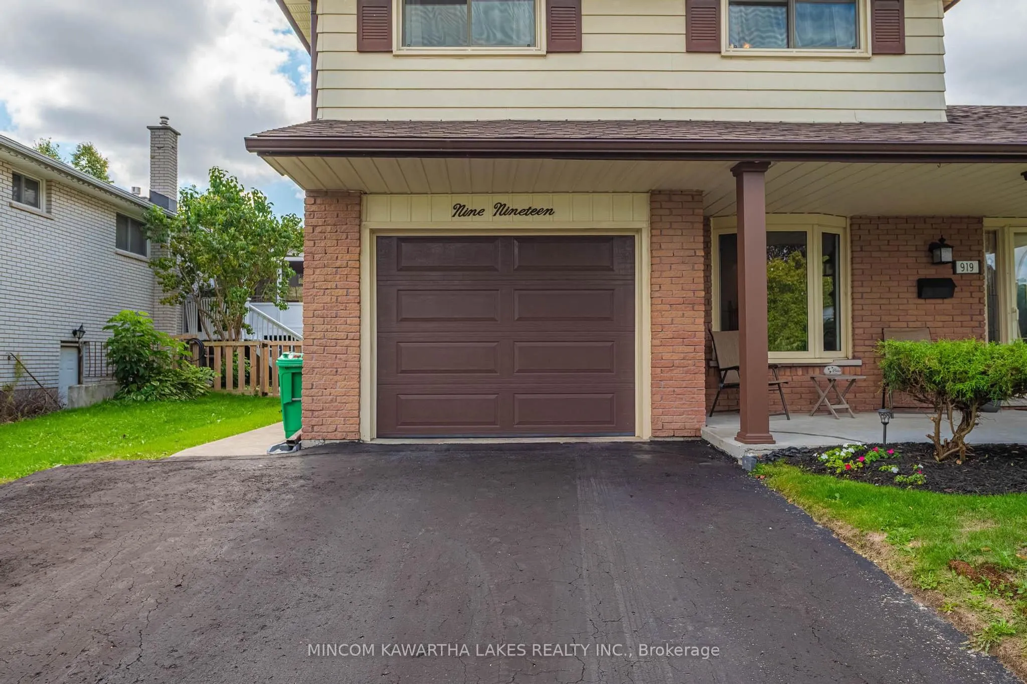 919 Sydenham Road