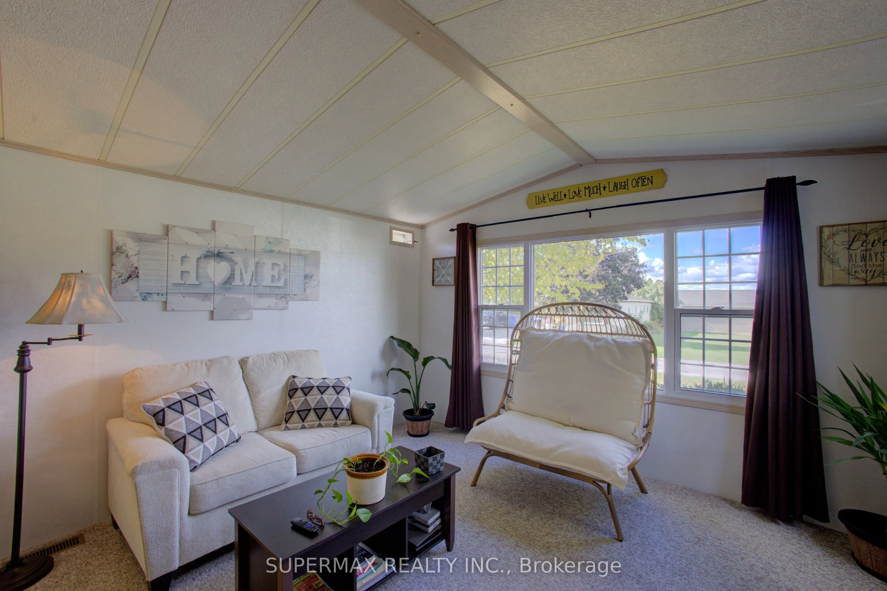 302694 Douglas Street, #50