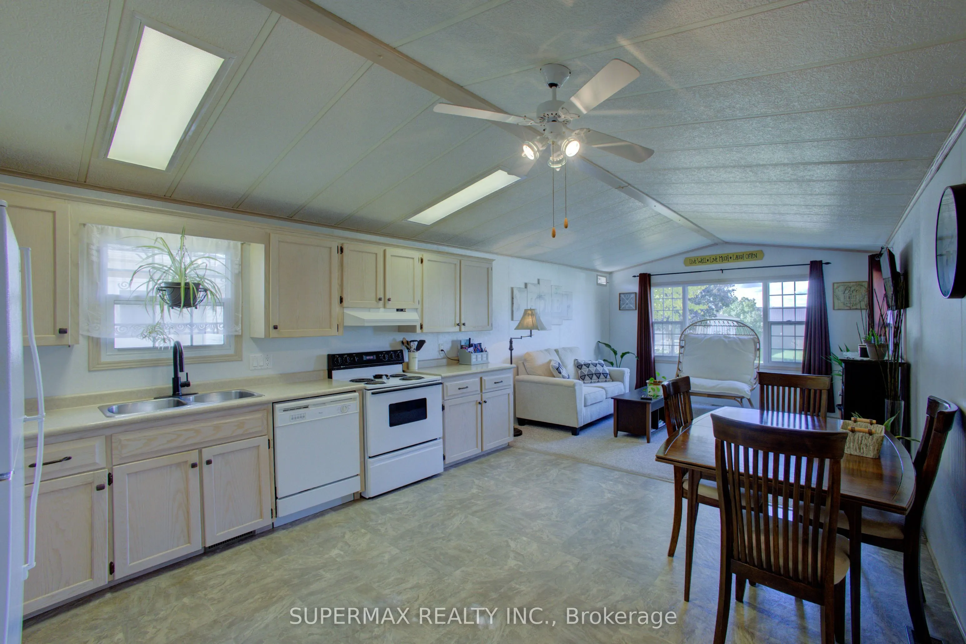 302694 Douglas Street, #50