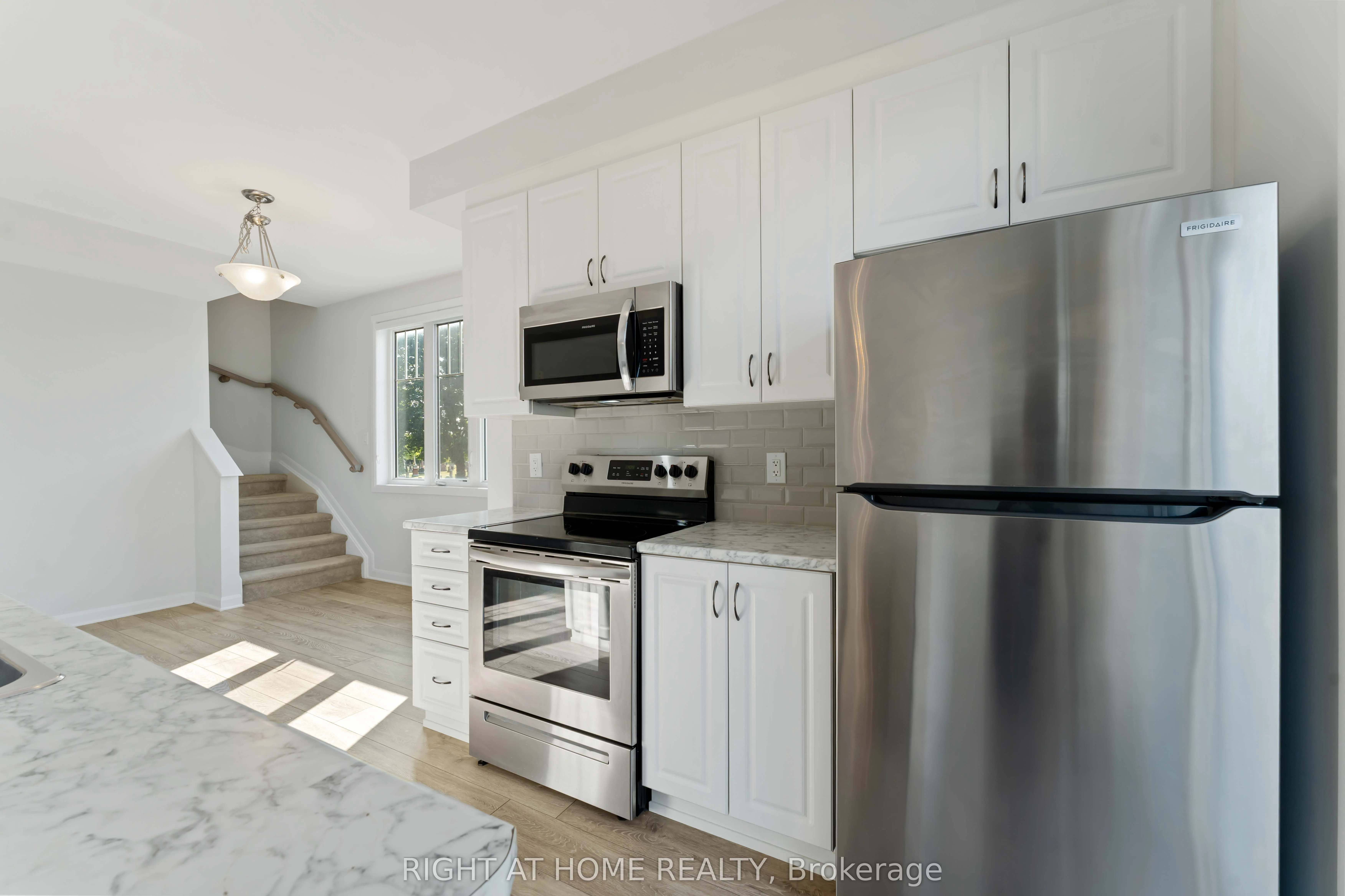 214 Attwell Private