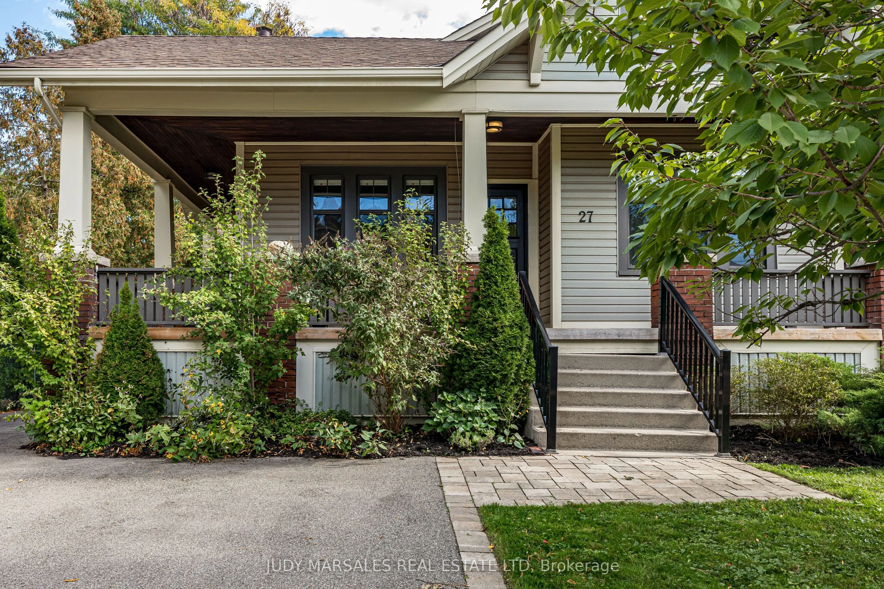 27 Cliff Avenue