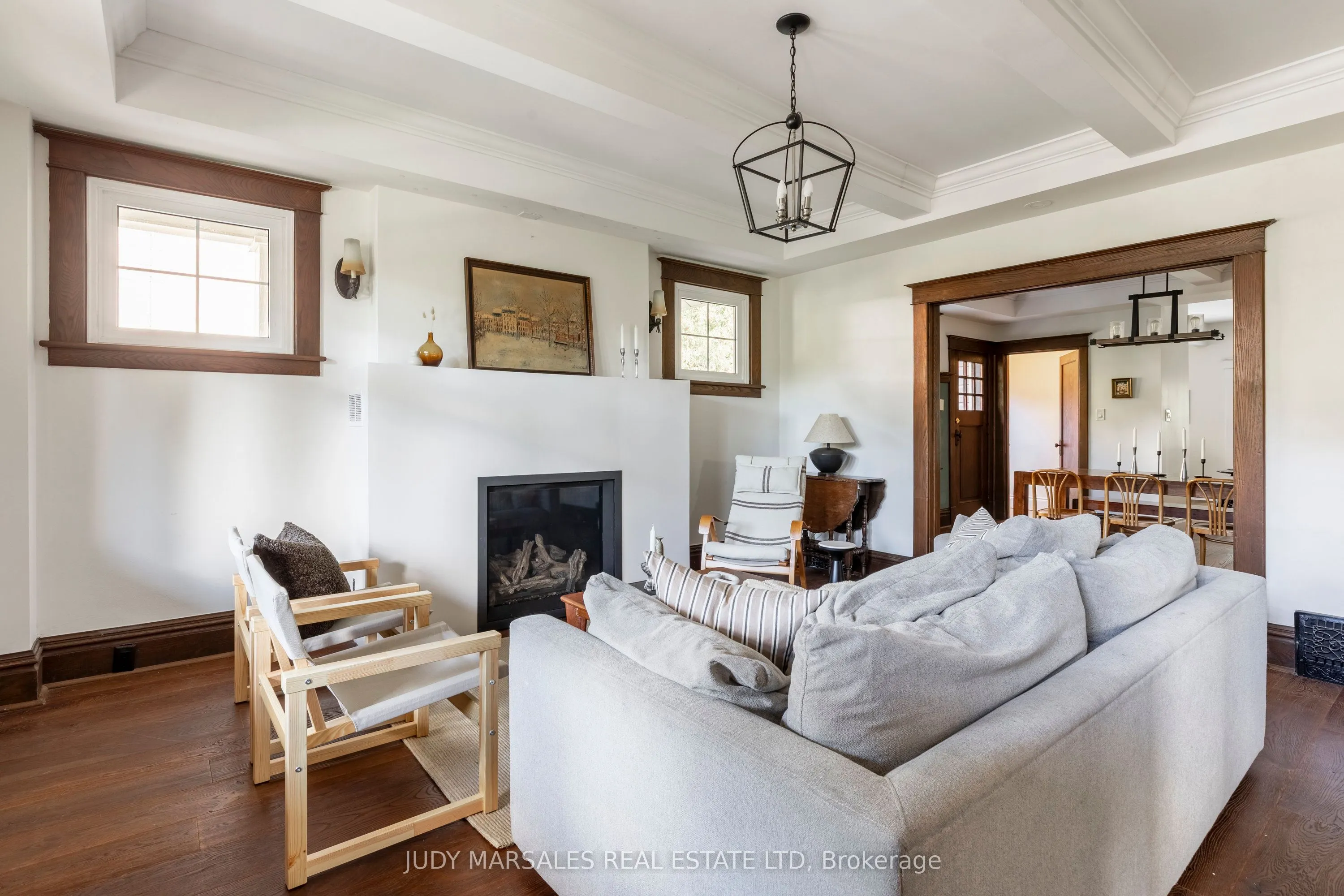 27 Cliff Avenue