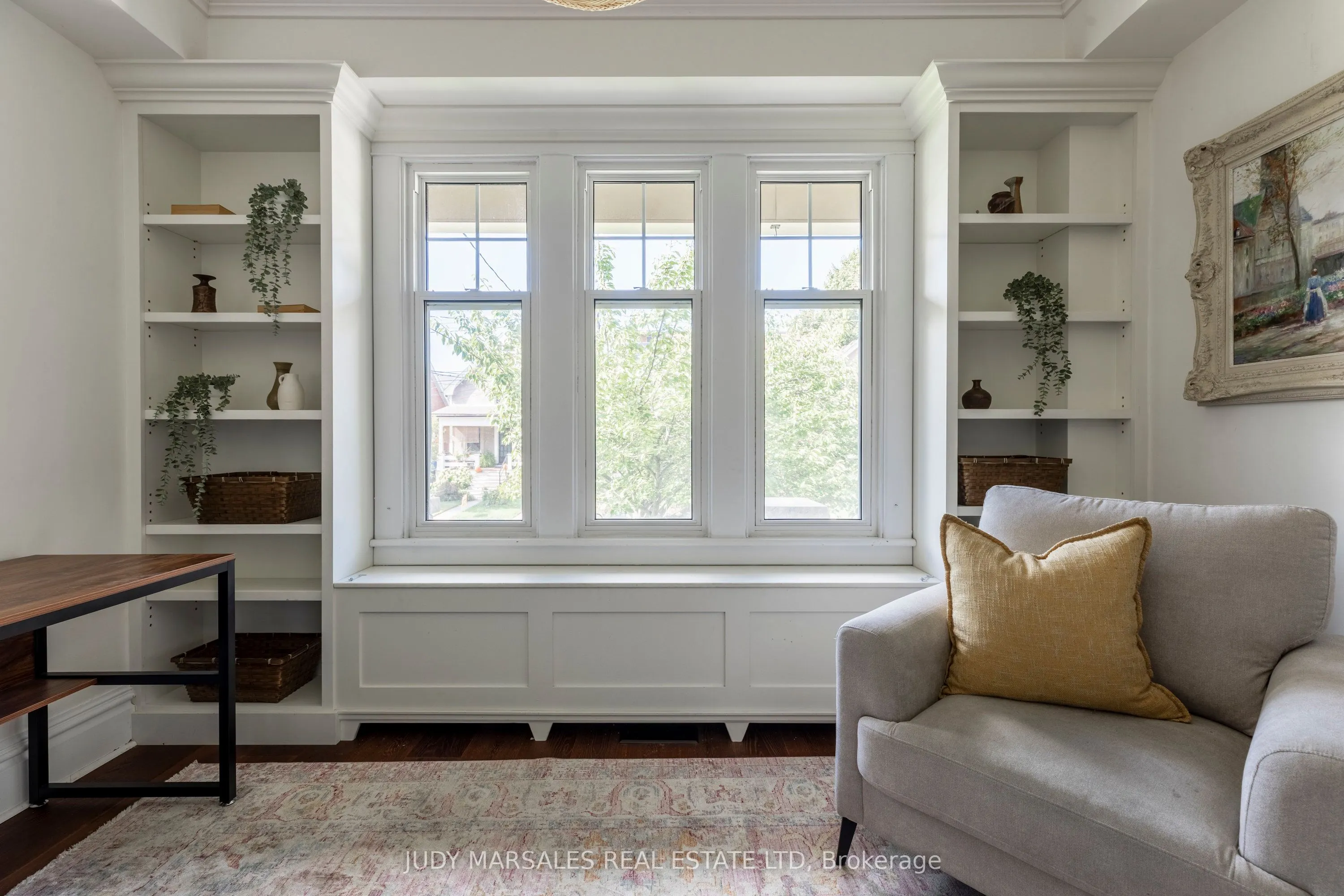 27 Cliff Avenue