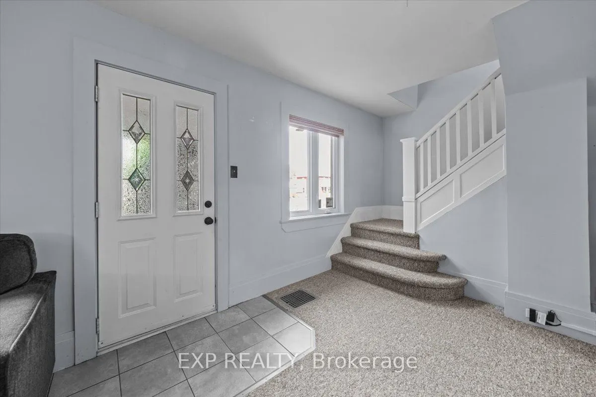 377 Lisgar Avenue